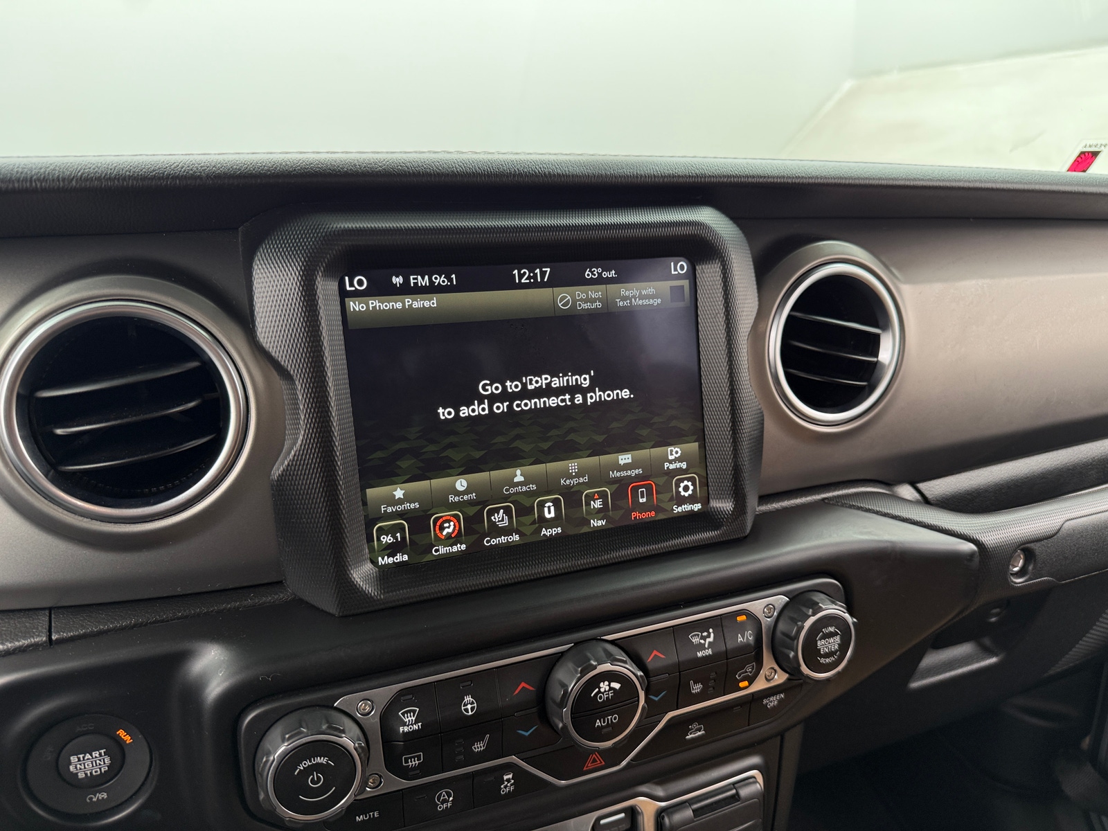 Thumbnail: 2021 Jeep Gladiator - 3