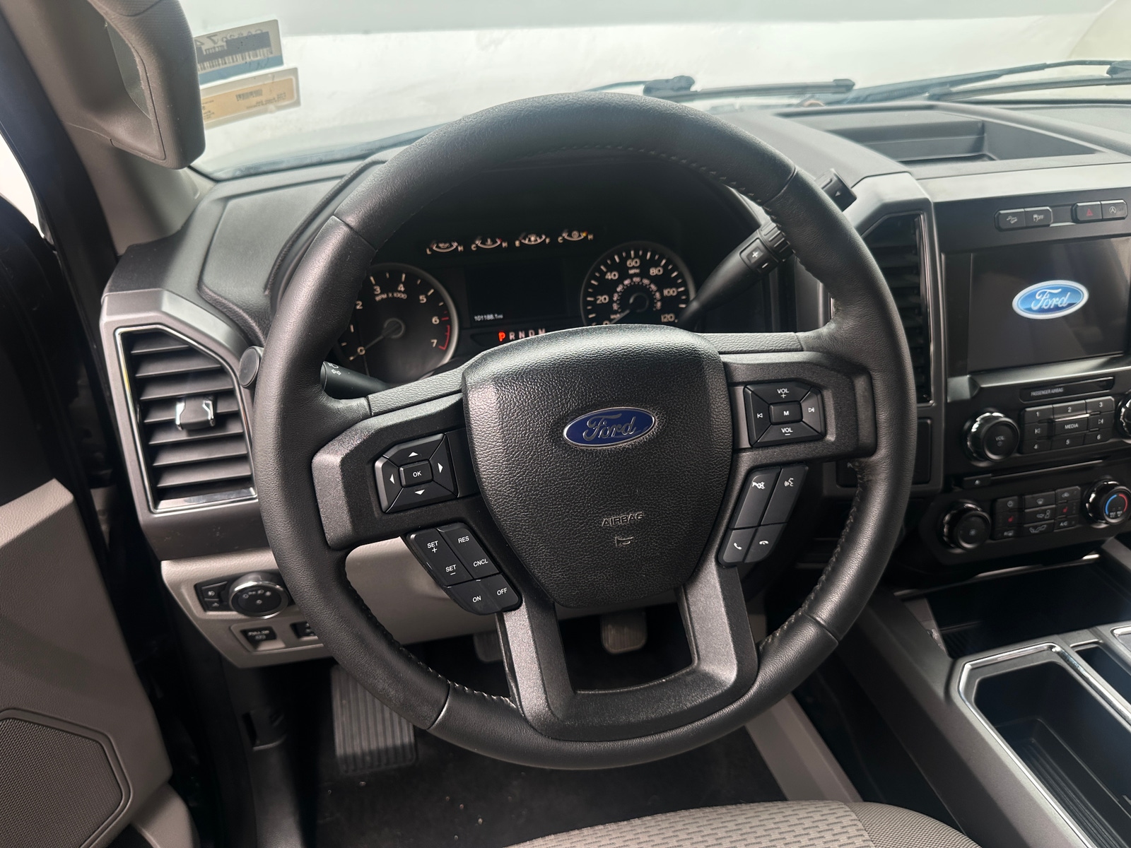 Thumbnail: 2018 Ford Econoline - 5