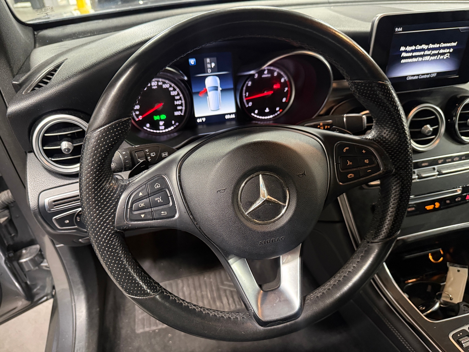 Thumbnail: 2019 Mercedes-Benz GLC - 4