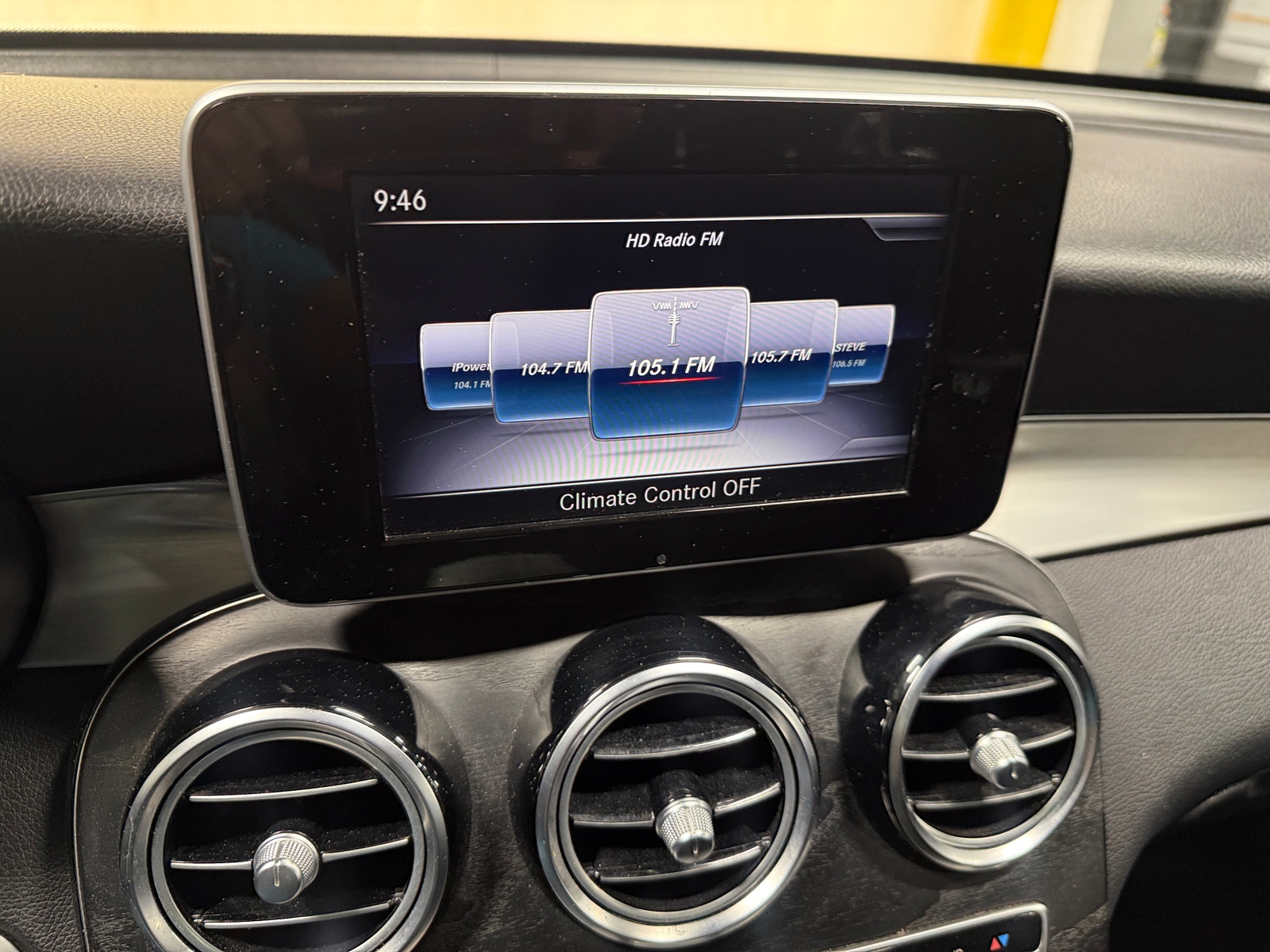 Thumbnail: 2019 Mercedes-Benz GLC - 3