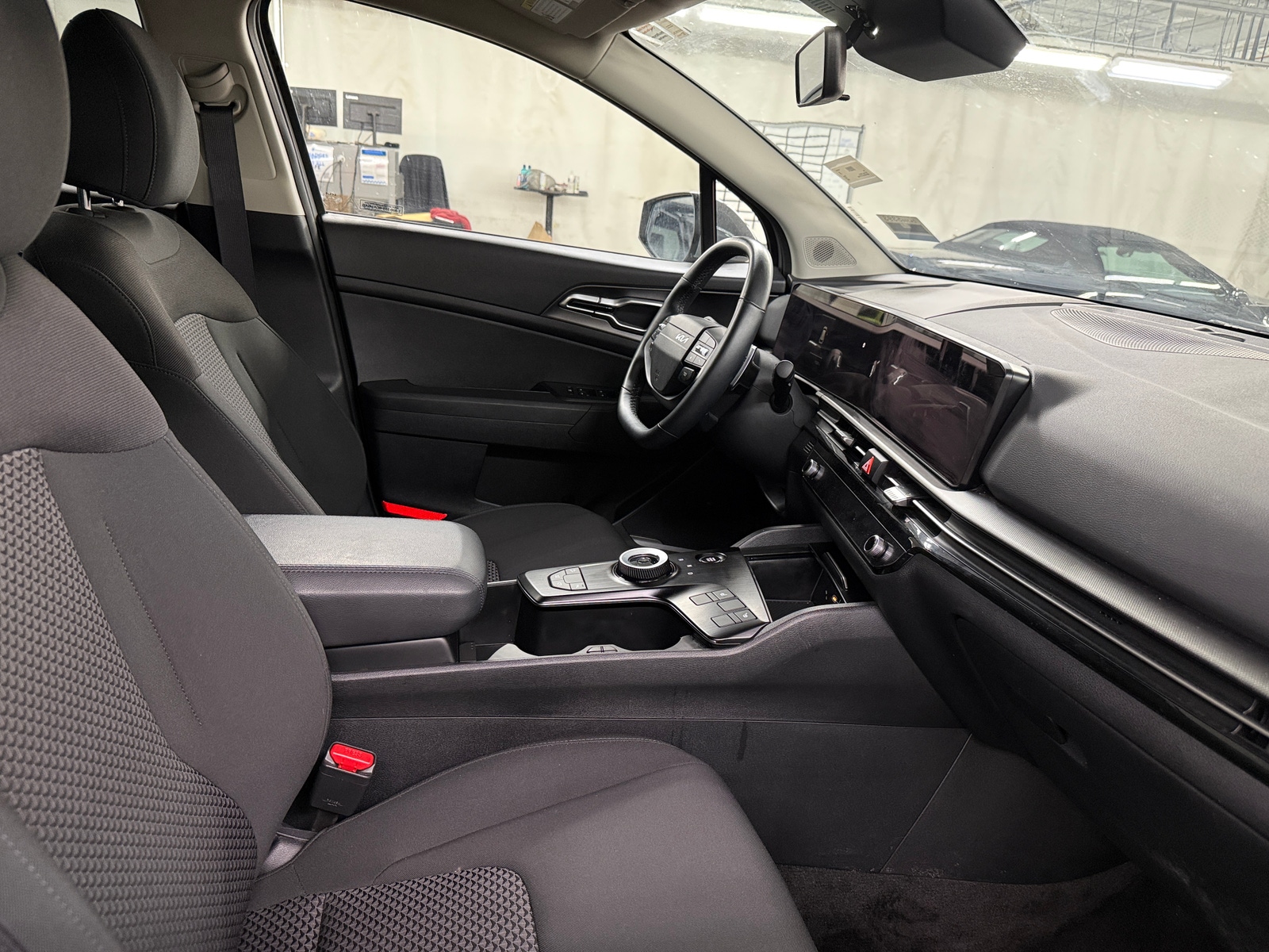 Thumbnail: 2026 Kia Sportage - 2