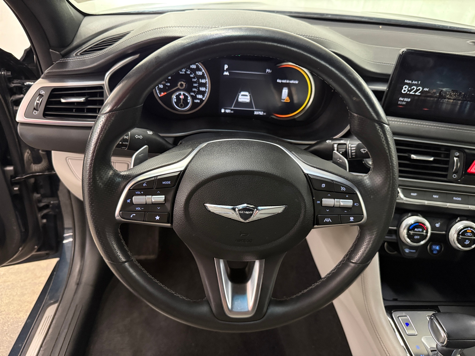Thumbnail: 2023 Genesis G70 - 4