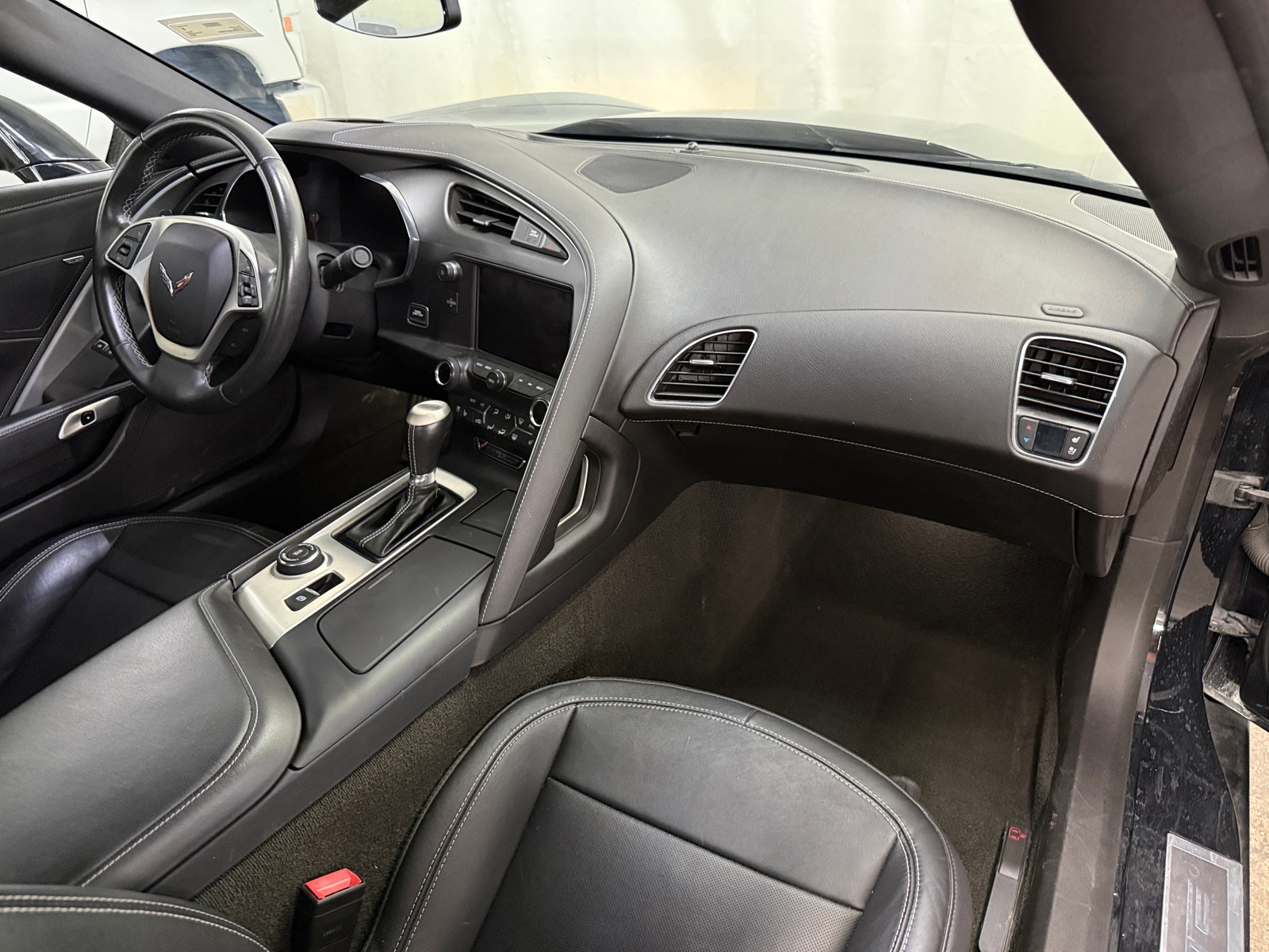 Thumbnail: 2014 Chevrolet Corvette - 2