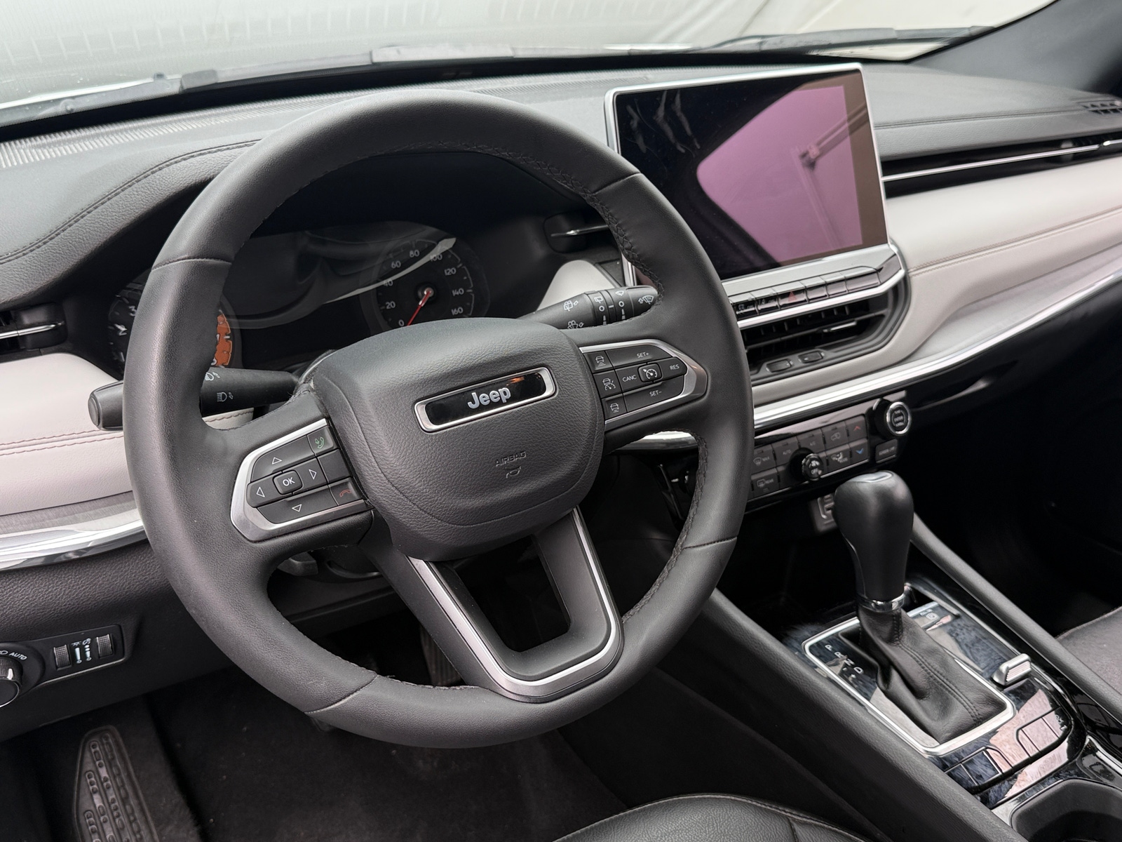 Thumbnail: 2023 Jeep Compass - 4