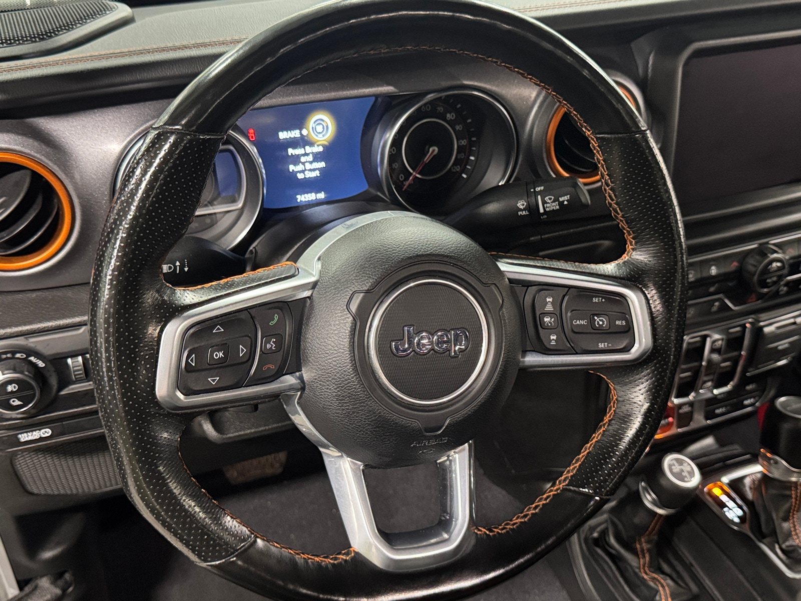 Thumbnail: 2022 Jeep Gladiator - 4