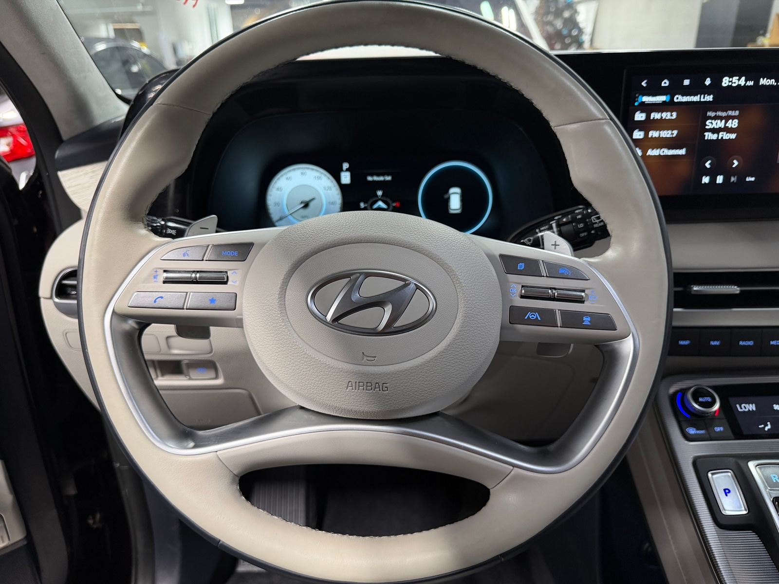 Thumbnail: 2023 Hyundai Palisade - 4