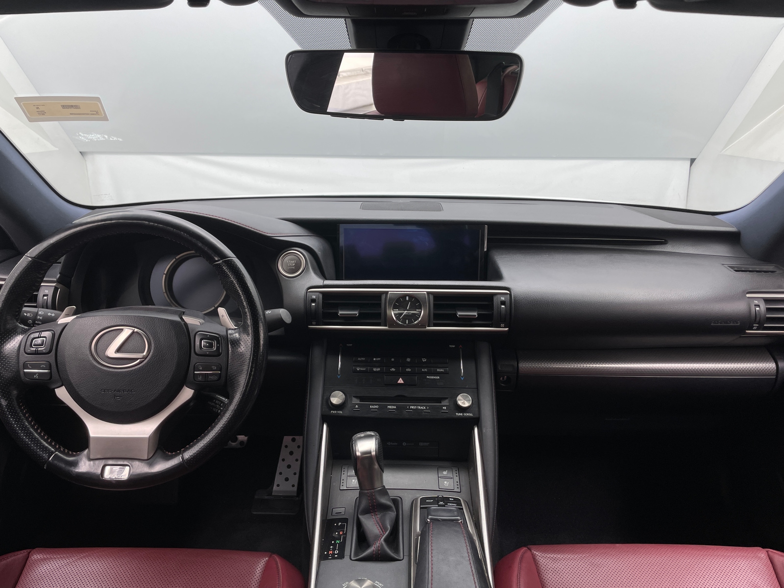Thumbnail: 2017 Lexus IS - 2