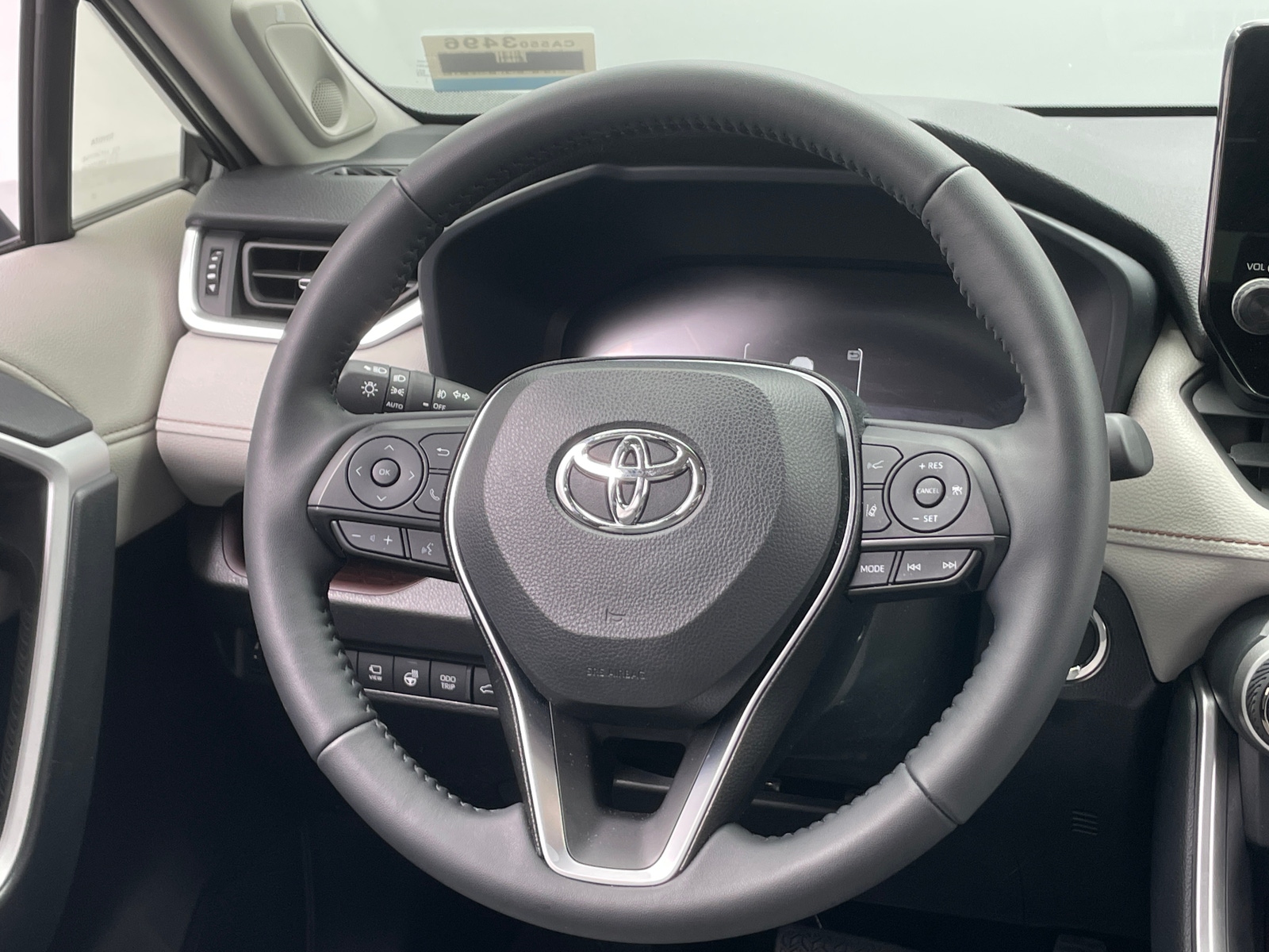 Thumbnail: 2025 Toyota RAV4 - 4