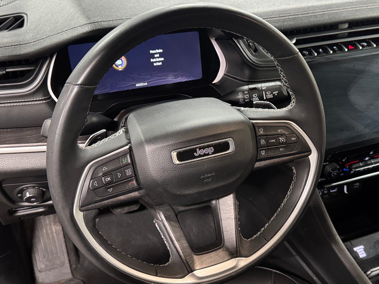 Thumbnail: 2023 Jeep Grand Cherokee - 5