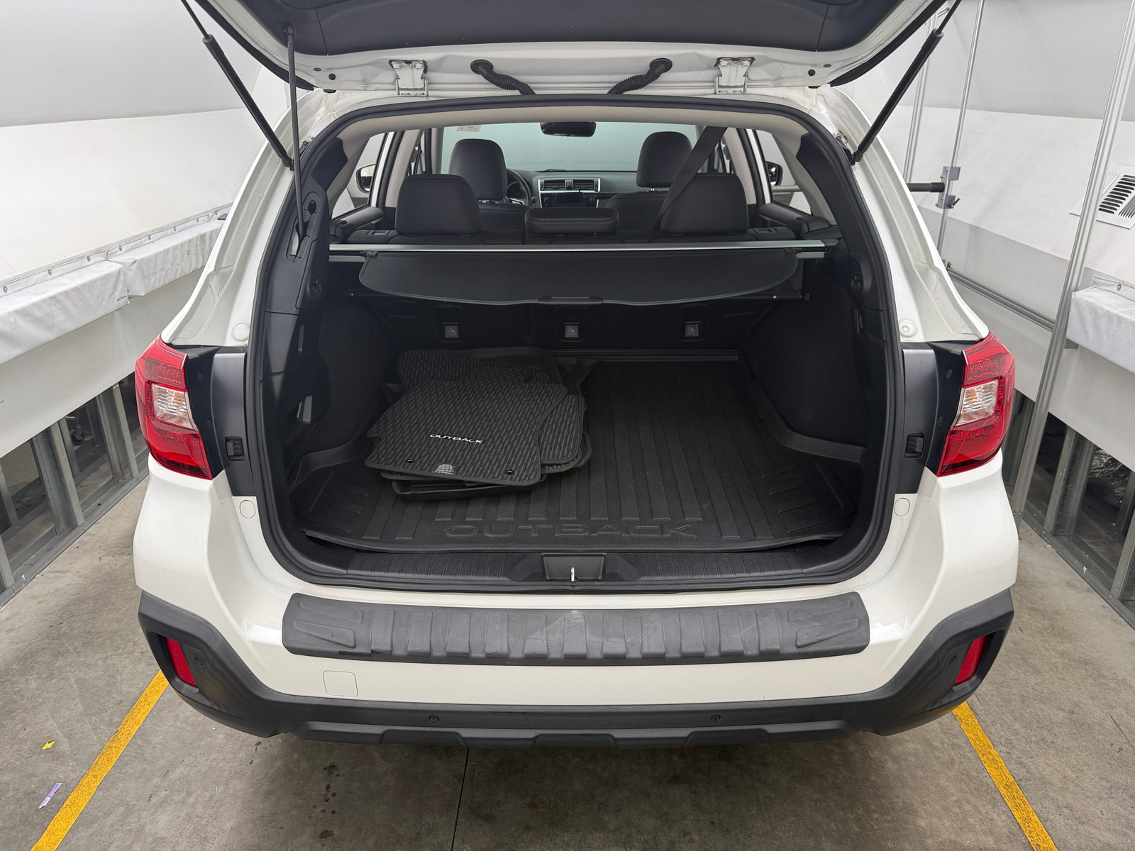 Thumbnail: 2018 Subaru Outback - 6
