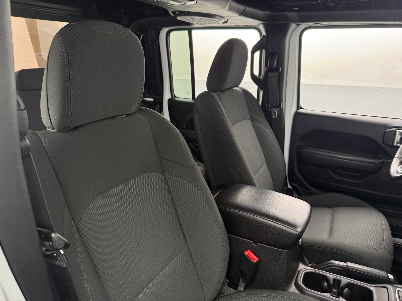 Thumbnail: 2020 Jeep Gladiator - 2