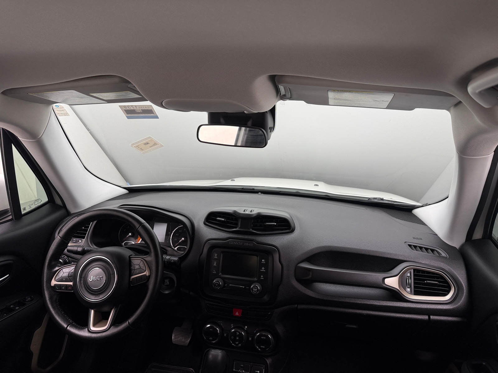 Thumbnail: 2015 Jeep Renegade - 3