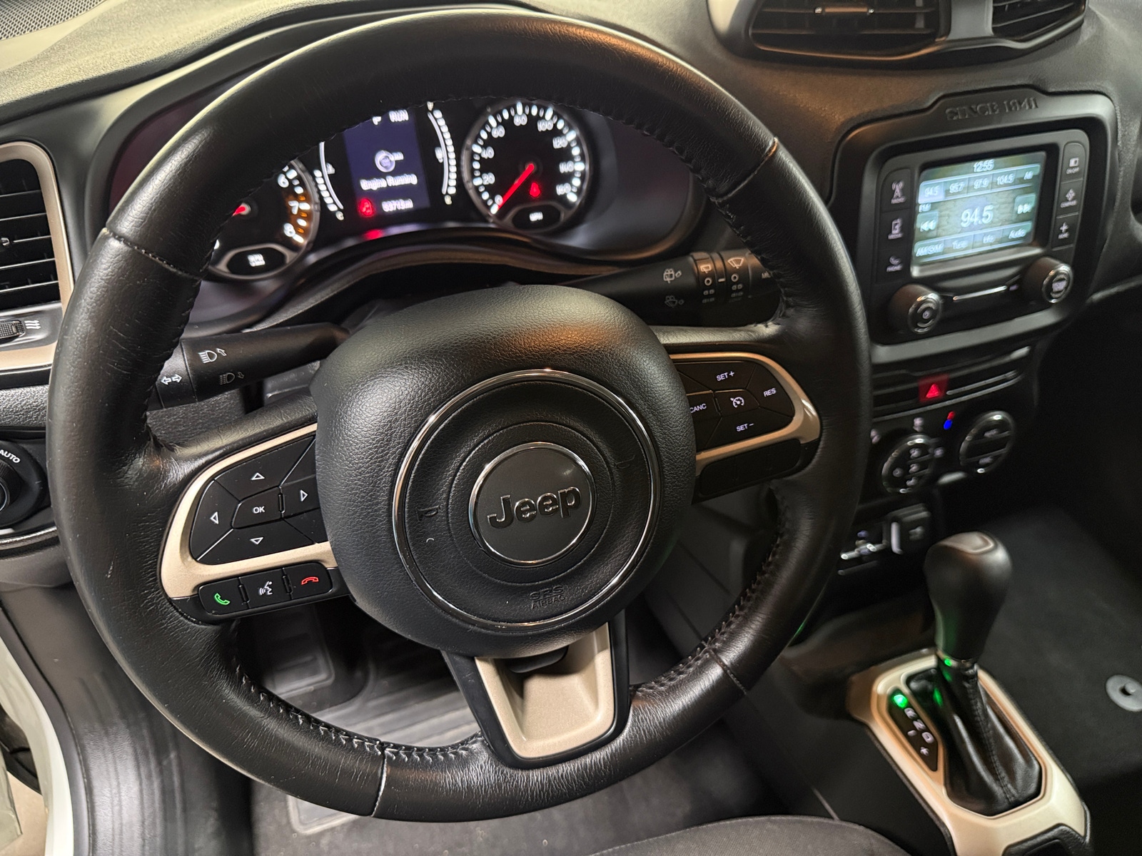 Thumbnail: 2015 Jeep Renegade - 5