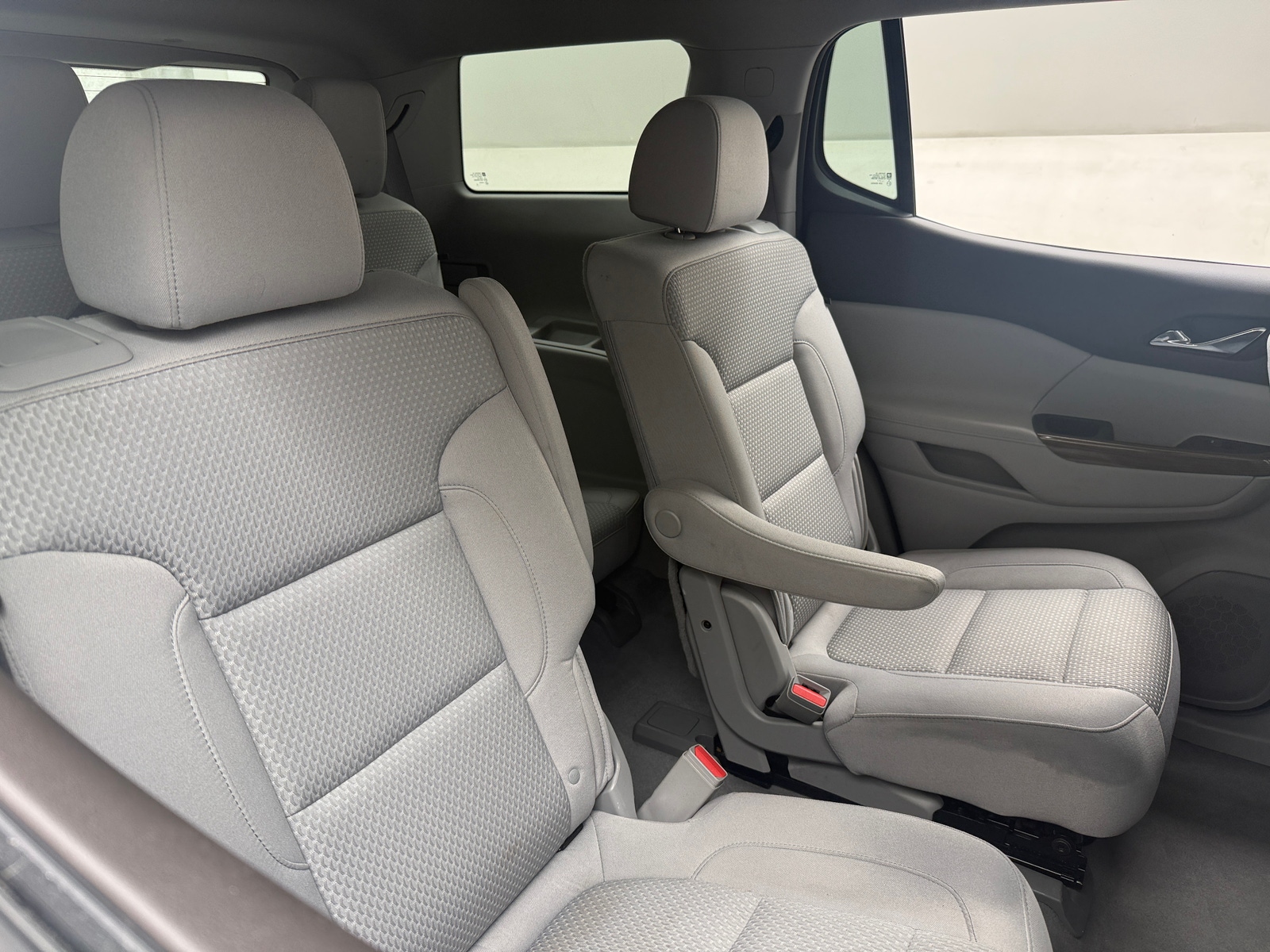 Thumbnail: 2023 GMC Acadia - 6