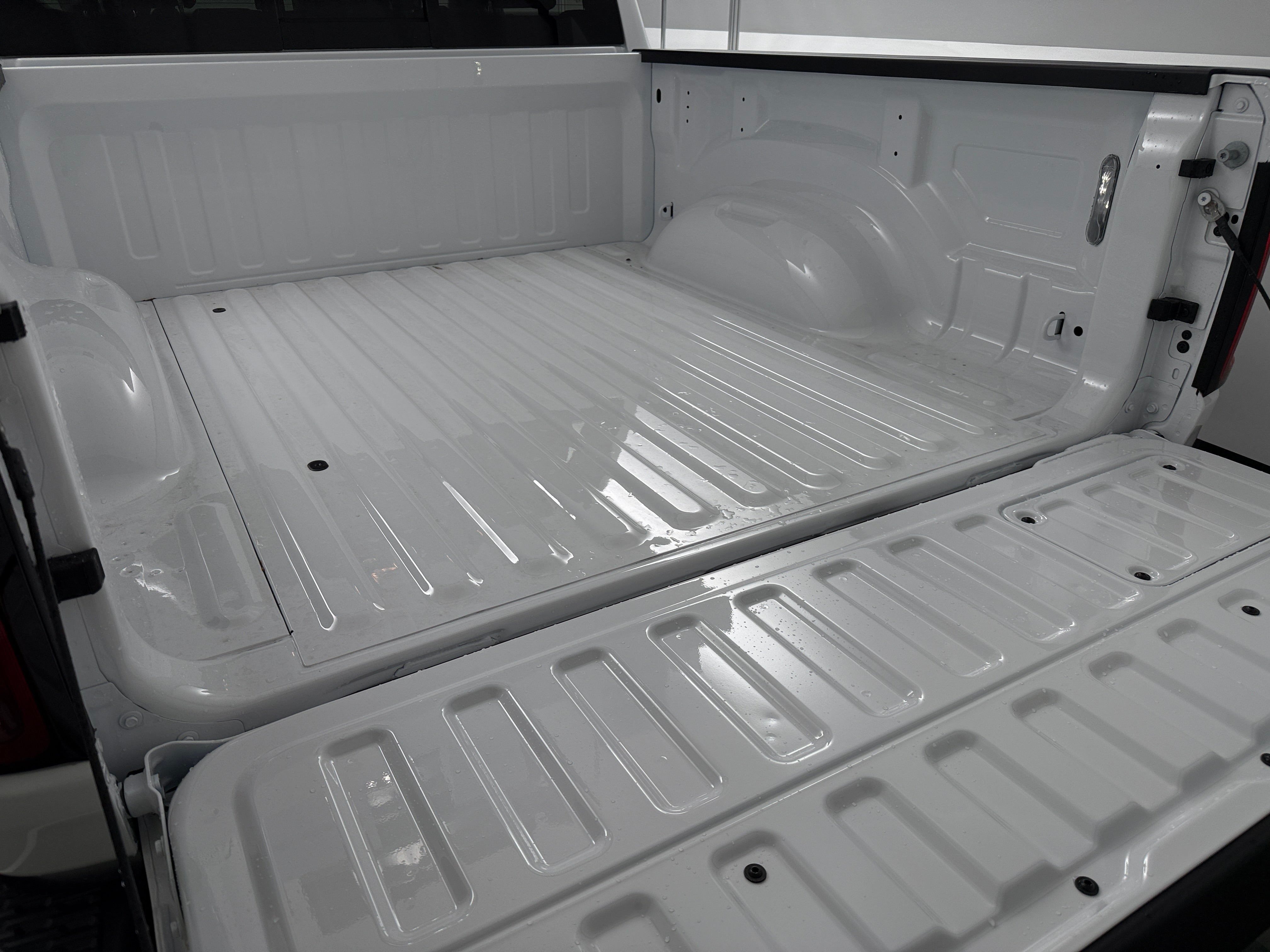 2026 RAM 1500 Laramie - Photo 4