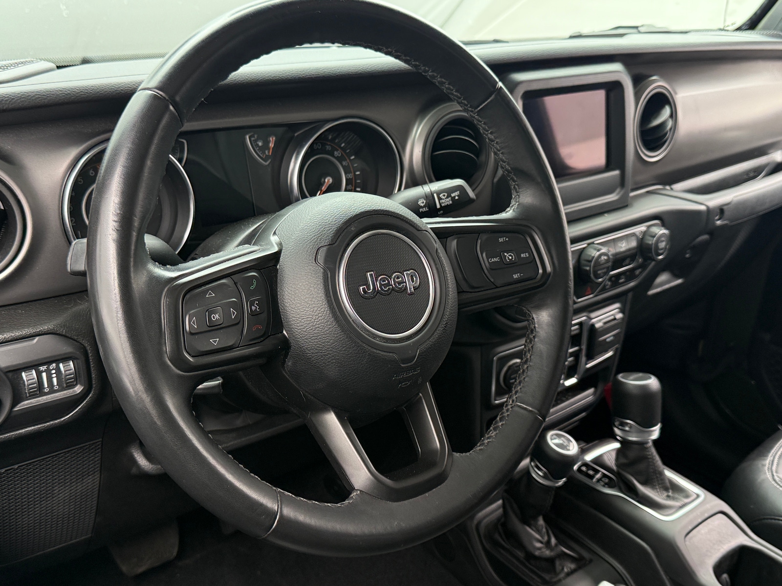 Thumbnail: 2022 Jeep Gladiator - 5