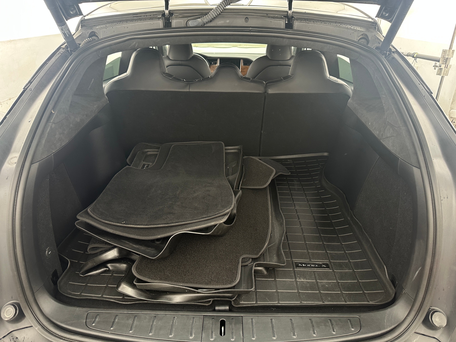 Thumbnail: 2020 Tesla Model X - 6