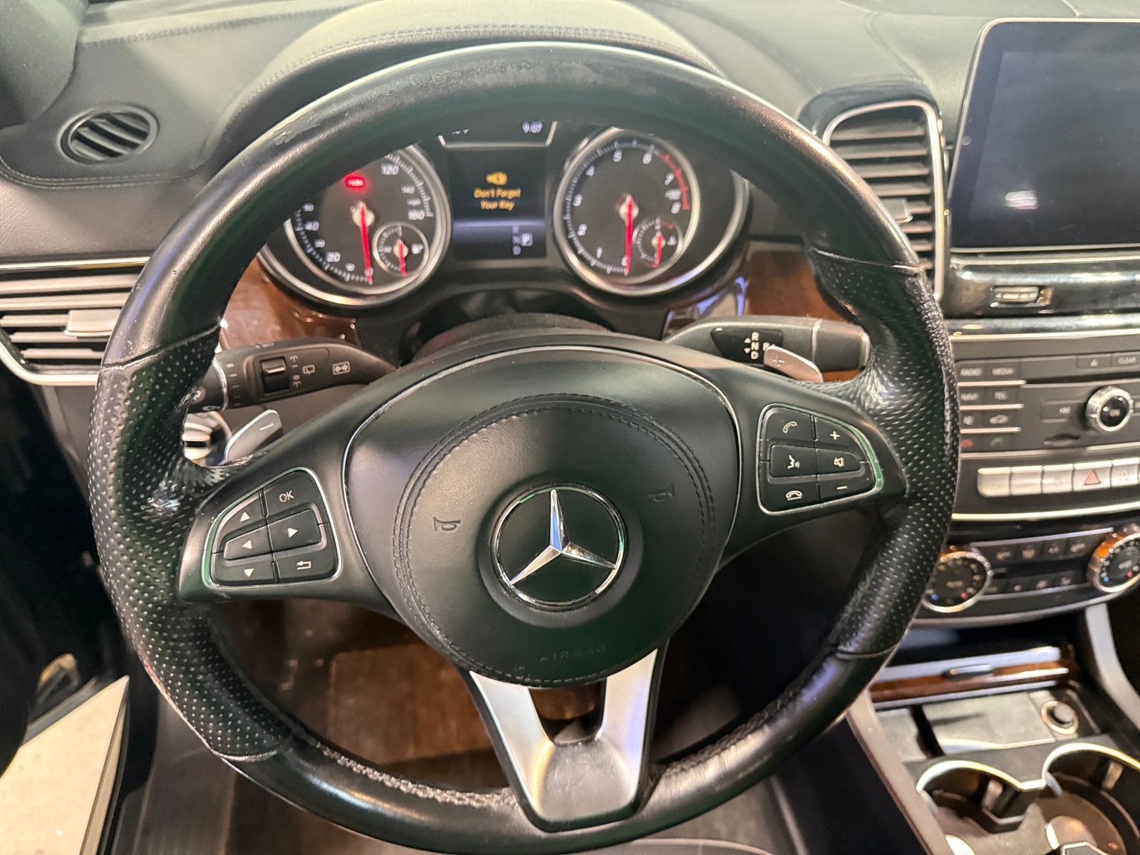 Thumbnail: 2019 Mercedes-Benz GLS - 4
