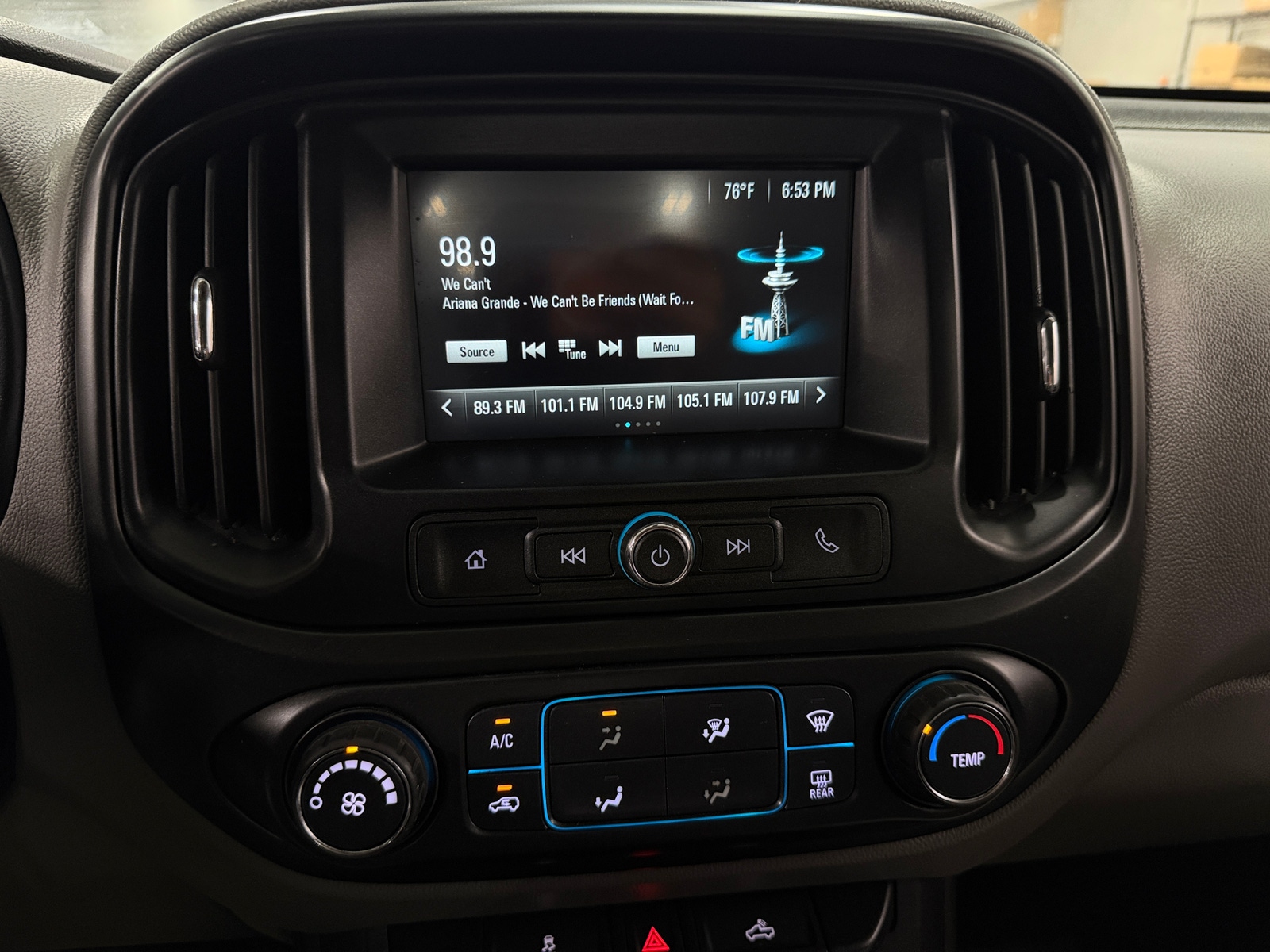 Thumbnail: 2018 GMC Canyon - 4