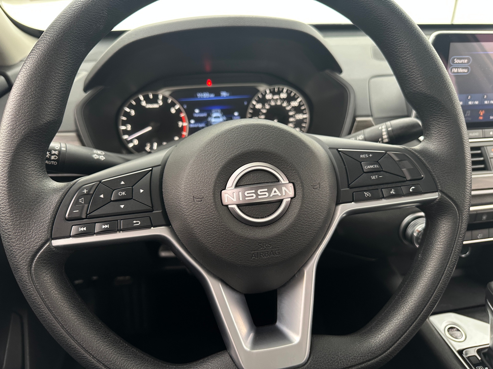 Thumbnail: 2025 Nissan Altima - 5