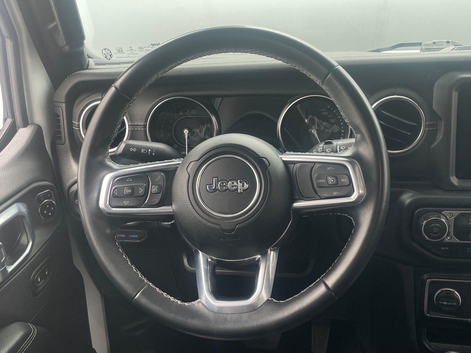 Thumbnail: 2022 Jeep Wrangler - 4