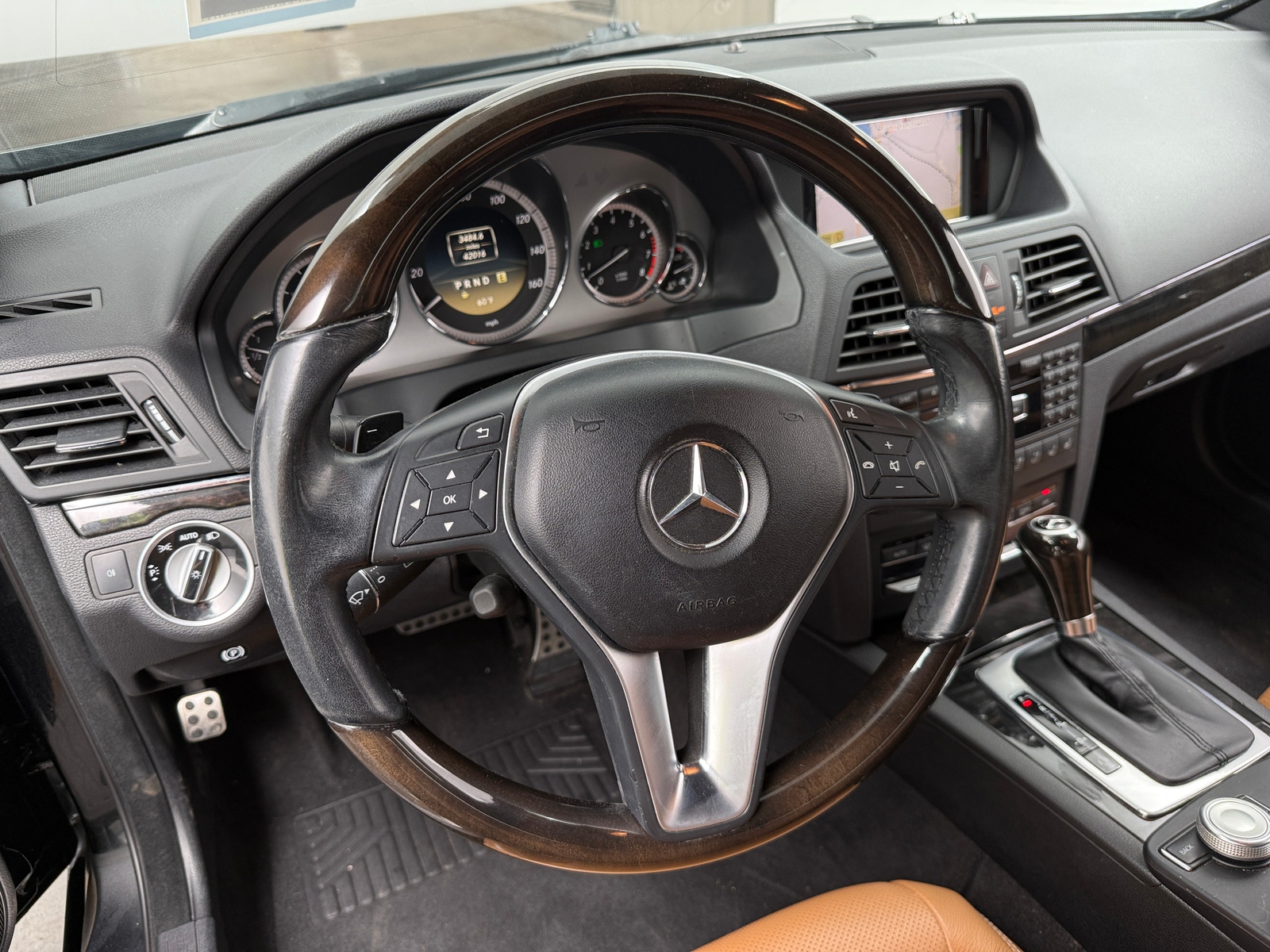 Thumbnail: 2012 Mercedes-Benz E-Class - 4