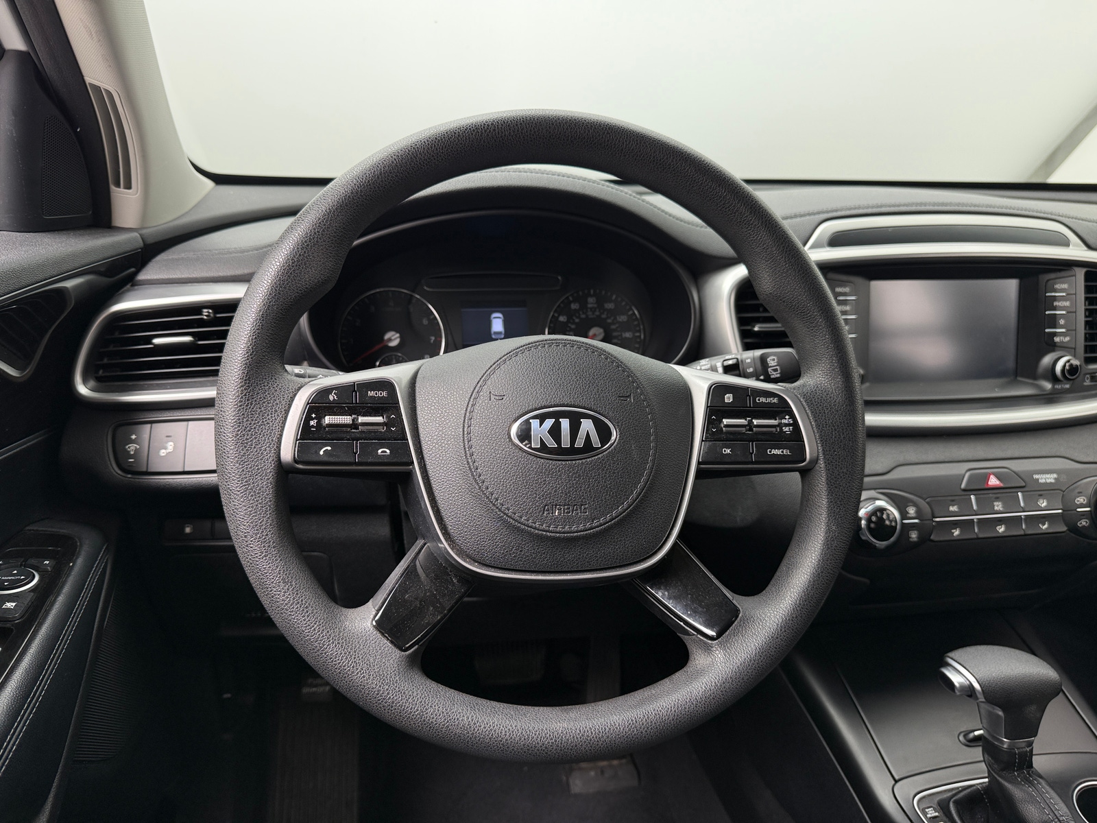 Thumbnail: 2019 Kia Sorento - 5