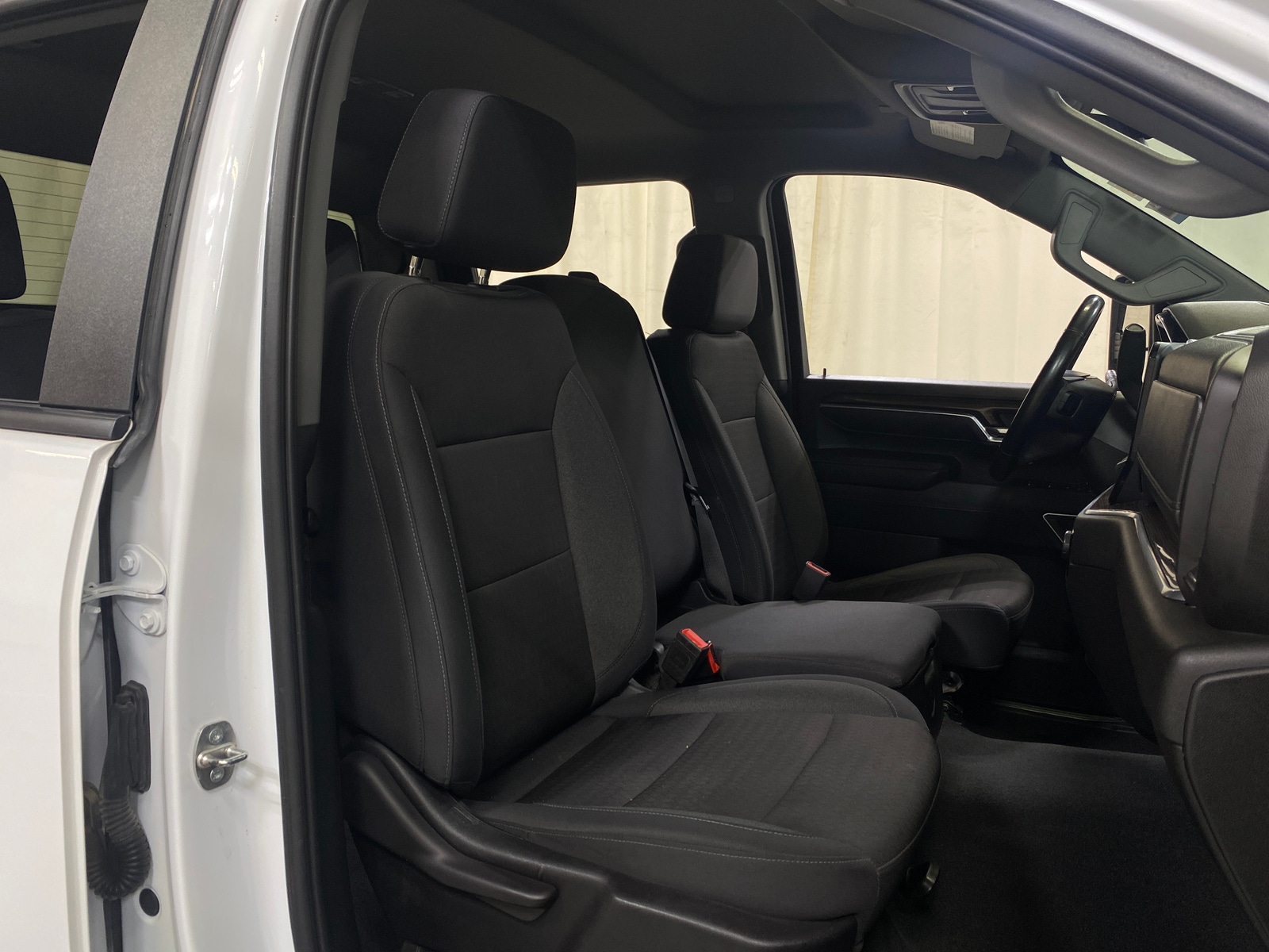 Thumbnail: 2024 Chevrolet Silverado 2500 - 2