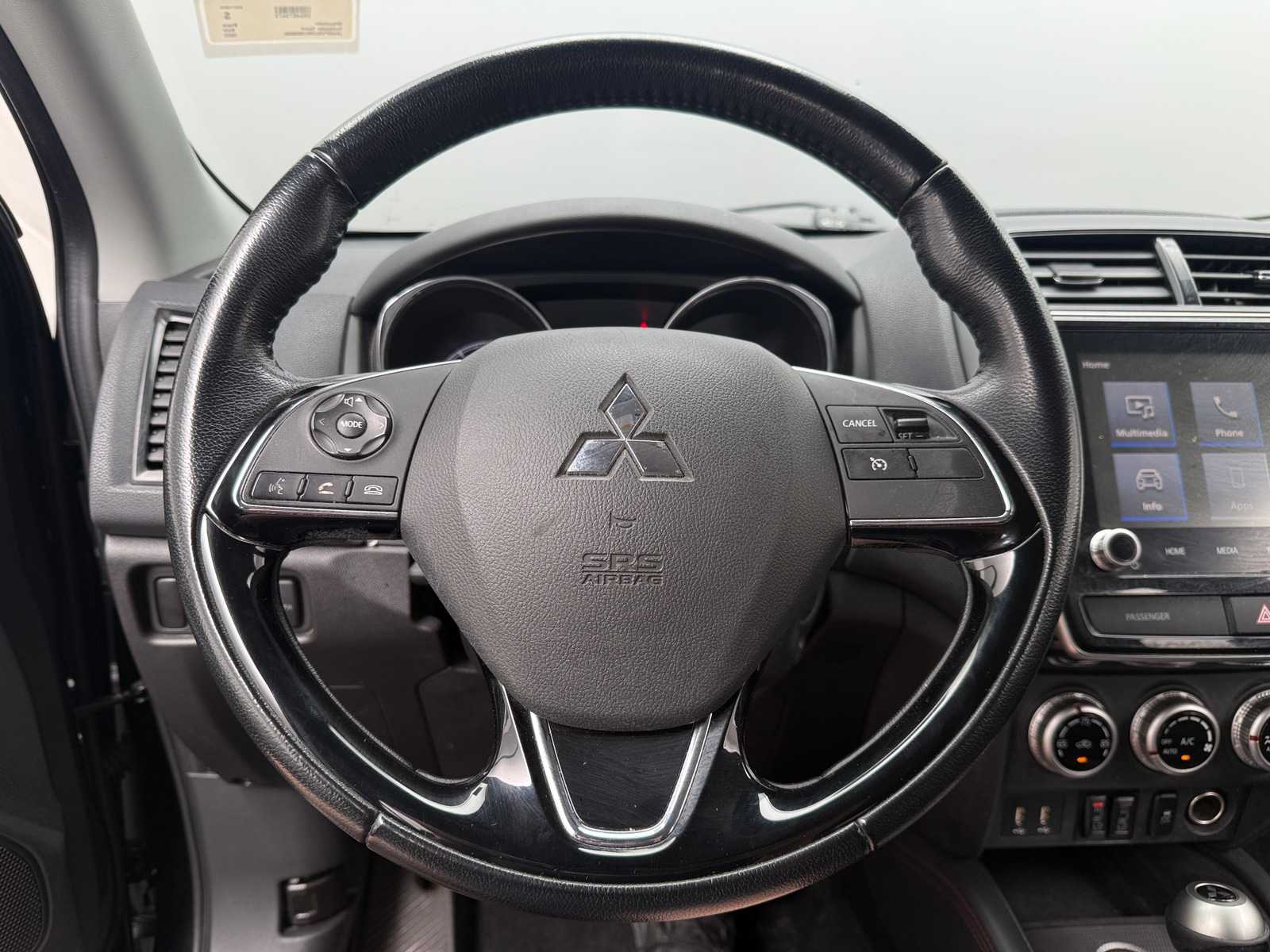 Thumbnail: 2022 Mitsubishi Outlander Sport - 4