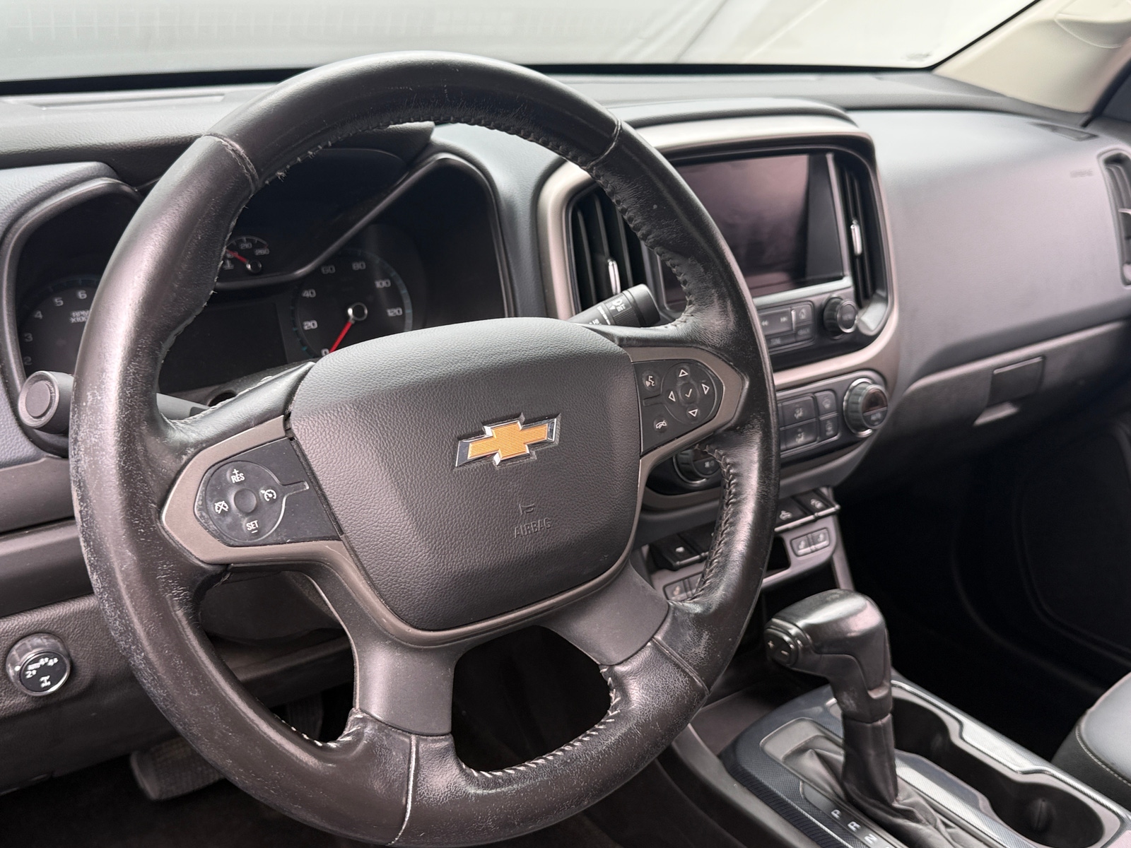 Thumbnail: 2017 Chevrolet Colorado - 5