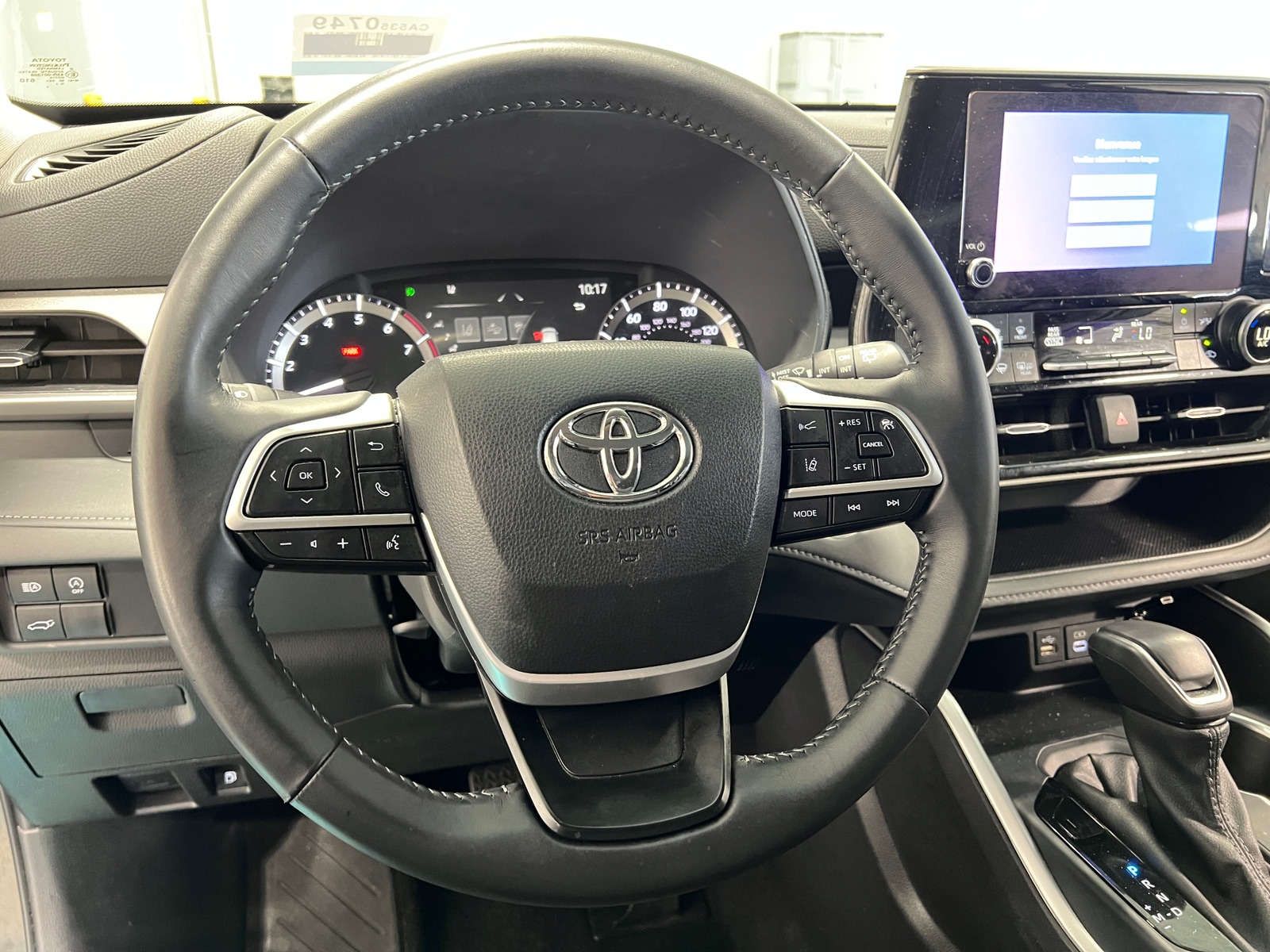 Thumbnail: 2025 Toyota Highlander - 5