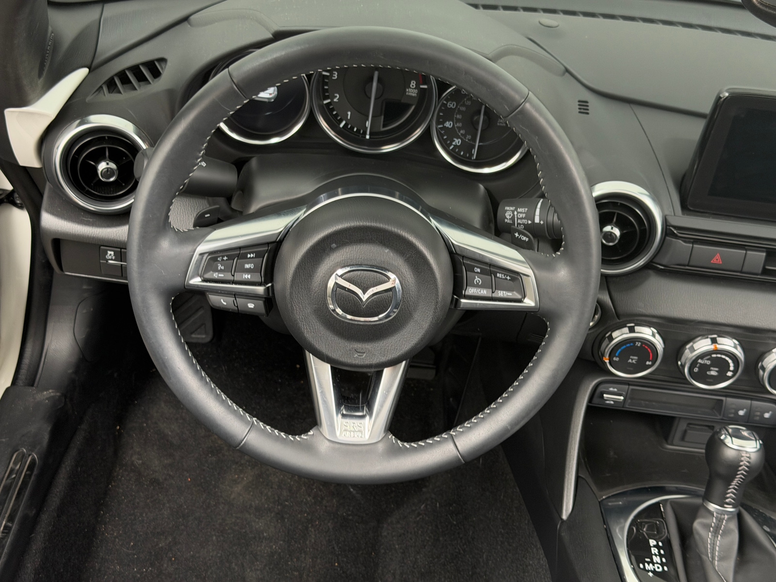 Thumbnail: 2023 Mazda MX-5 Miata - 4