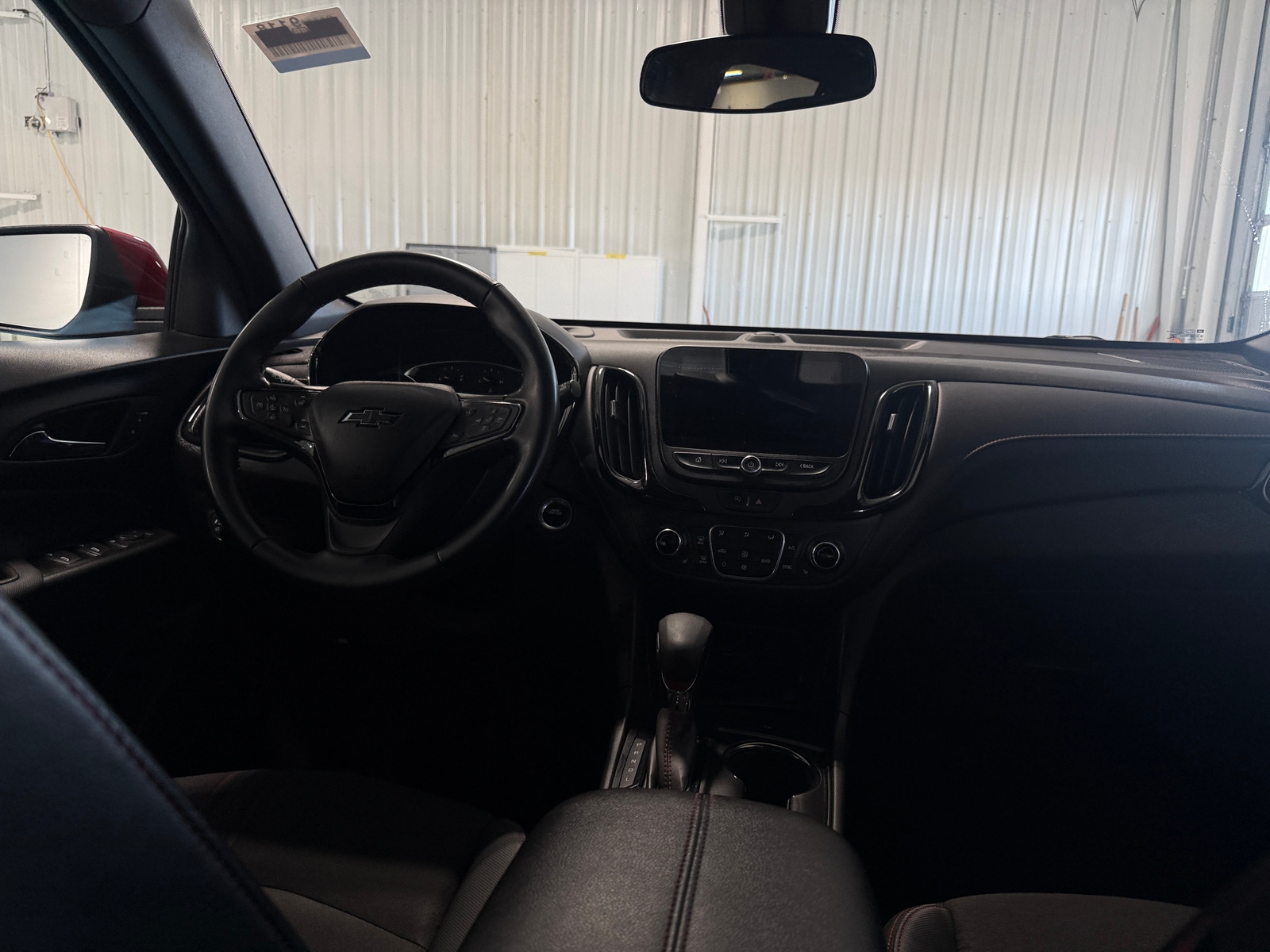 Thumbnail: 2023 Chevrolet Equinox - 3