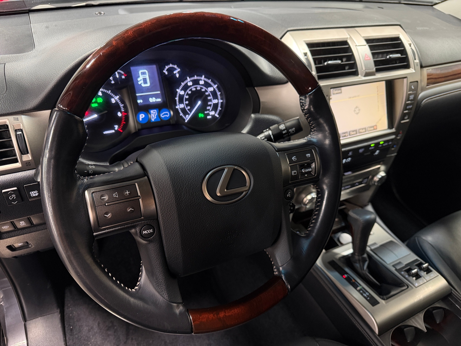Thumbnail: 2018 Lexus GX - 4