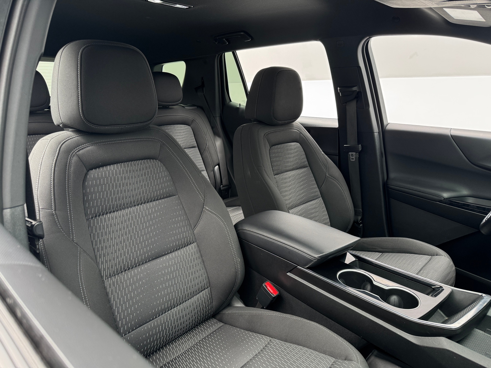 Thumbnail: 2025 Chevrolet Equinox - 2