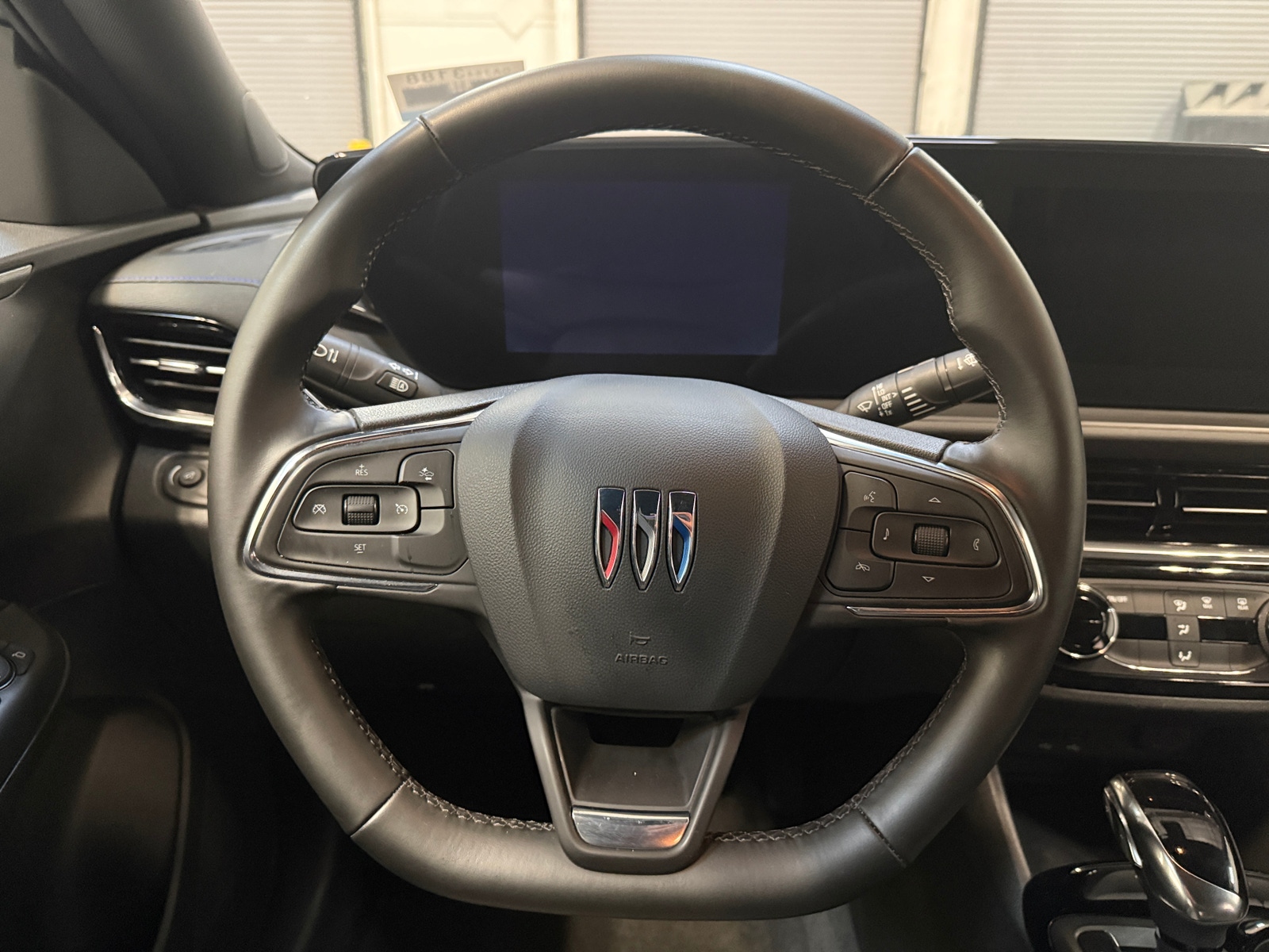 Thumbnail: 2025 Buick Envista - 4