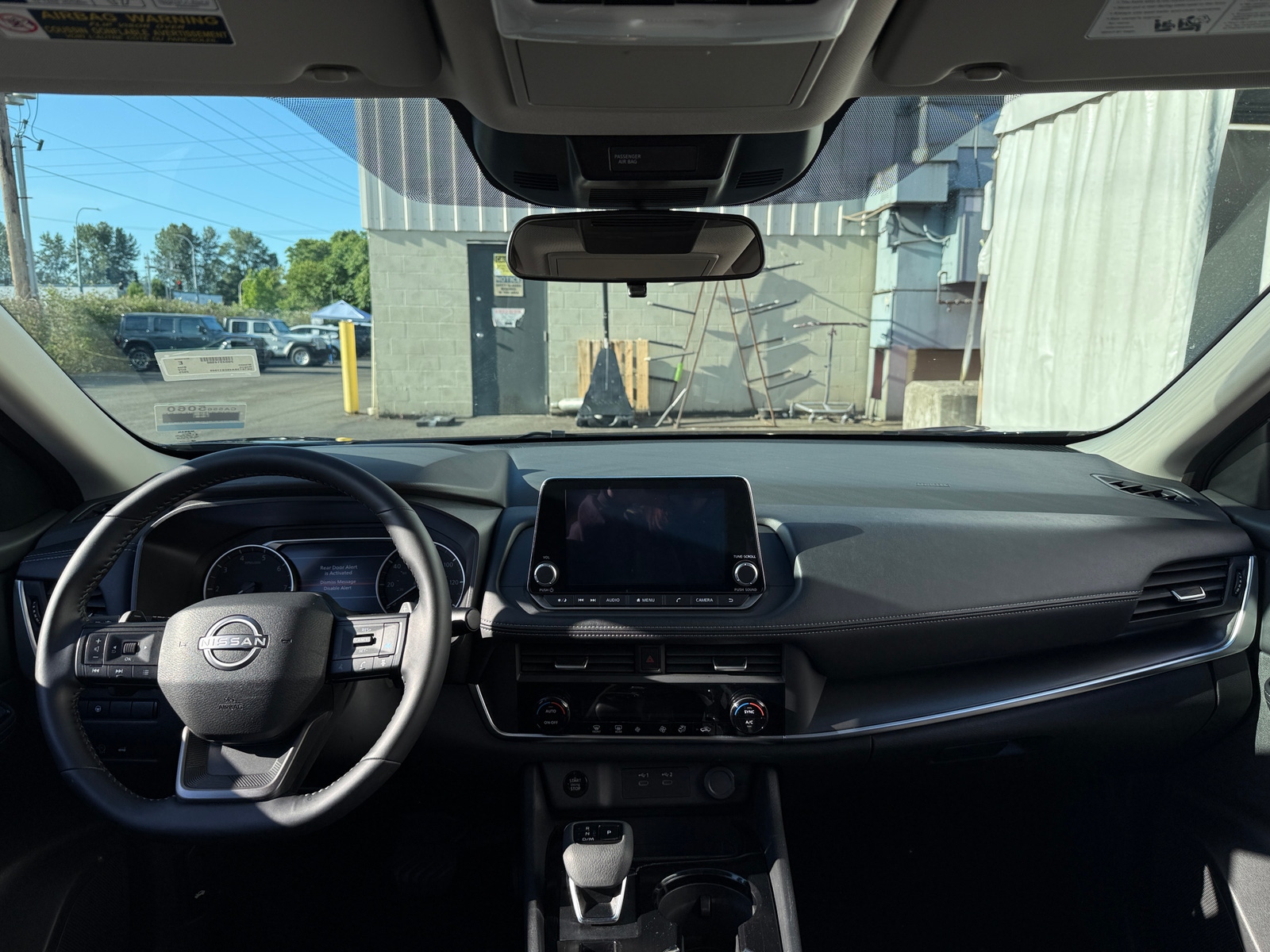 Thumbnail: 2025 Nissan Rogue - 3