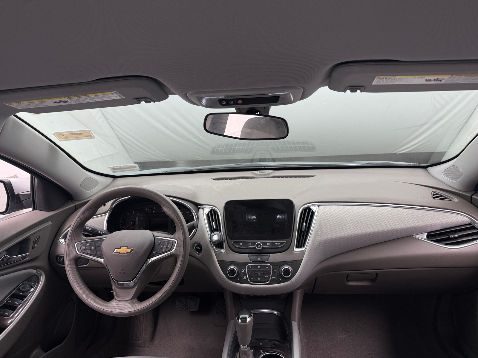 Thumbnail: 2019 Chevrolet Malibu - 3