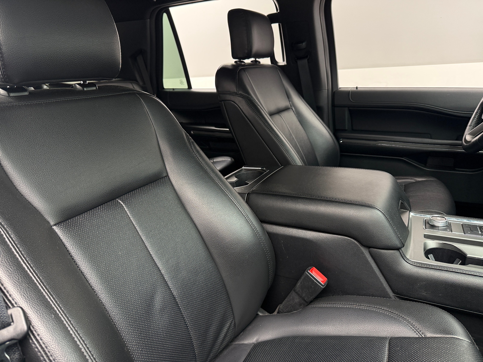 Thumbnail: 2020 Ford Expedition - 2