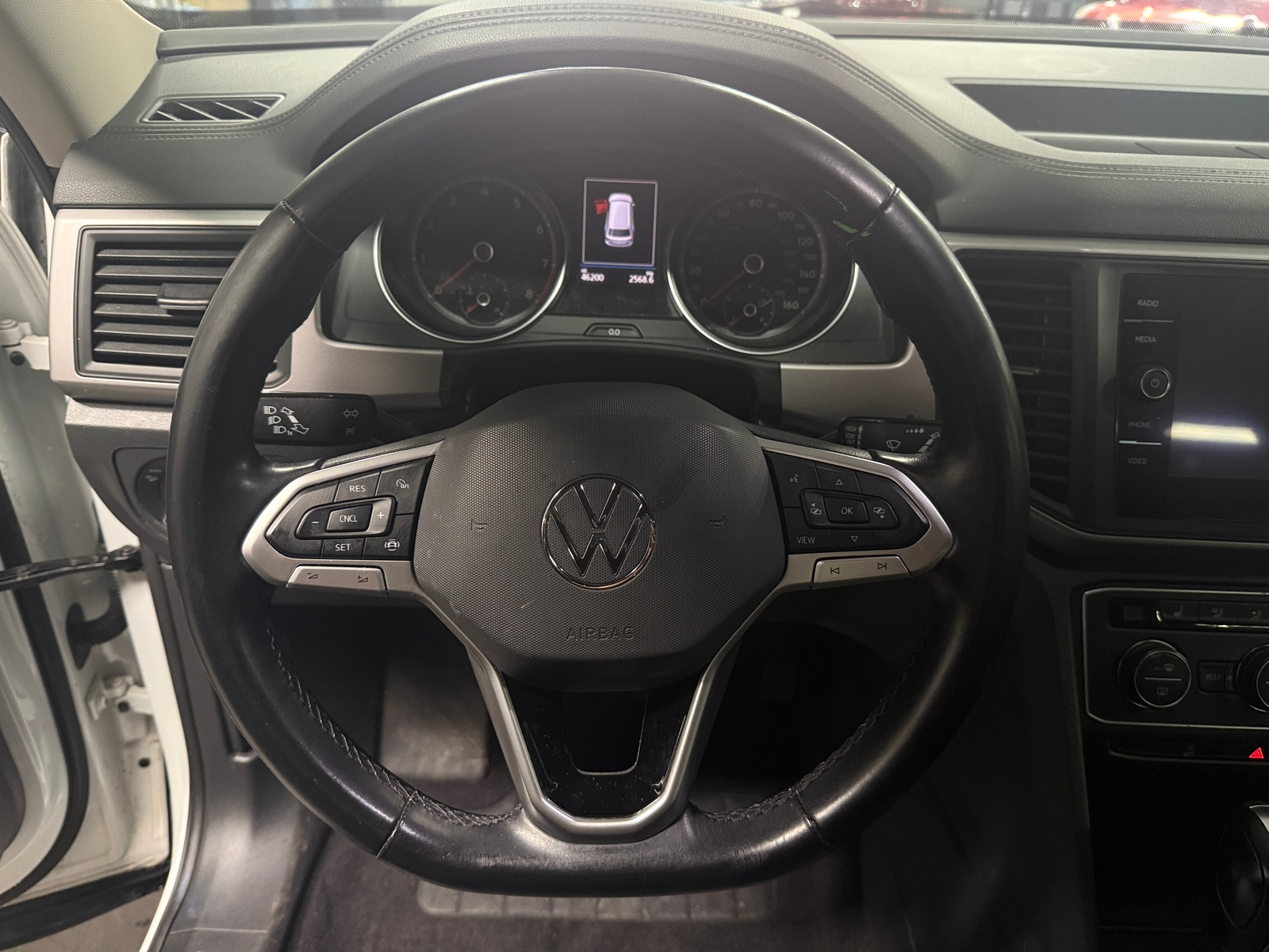 Thumbnail: 2021 Volkswagen Atlas - 4