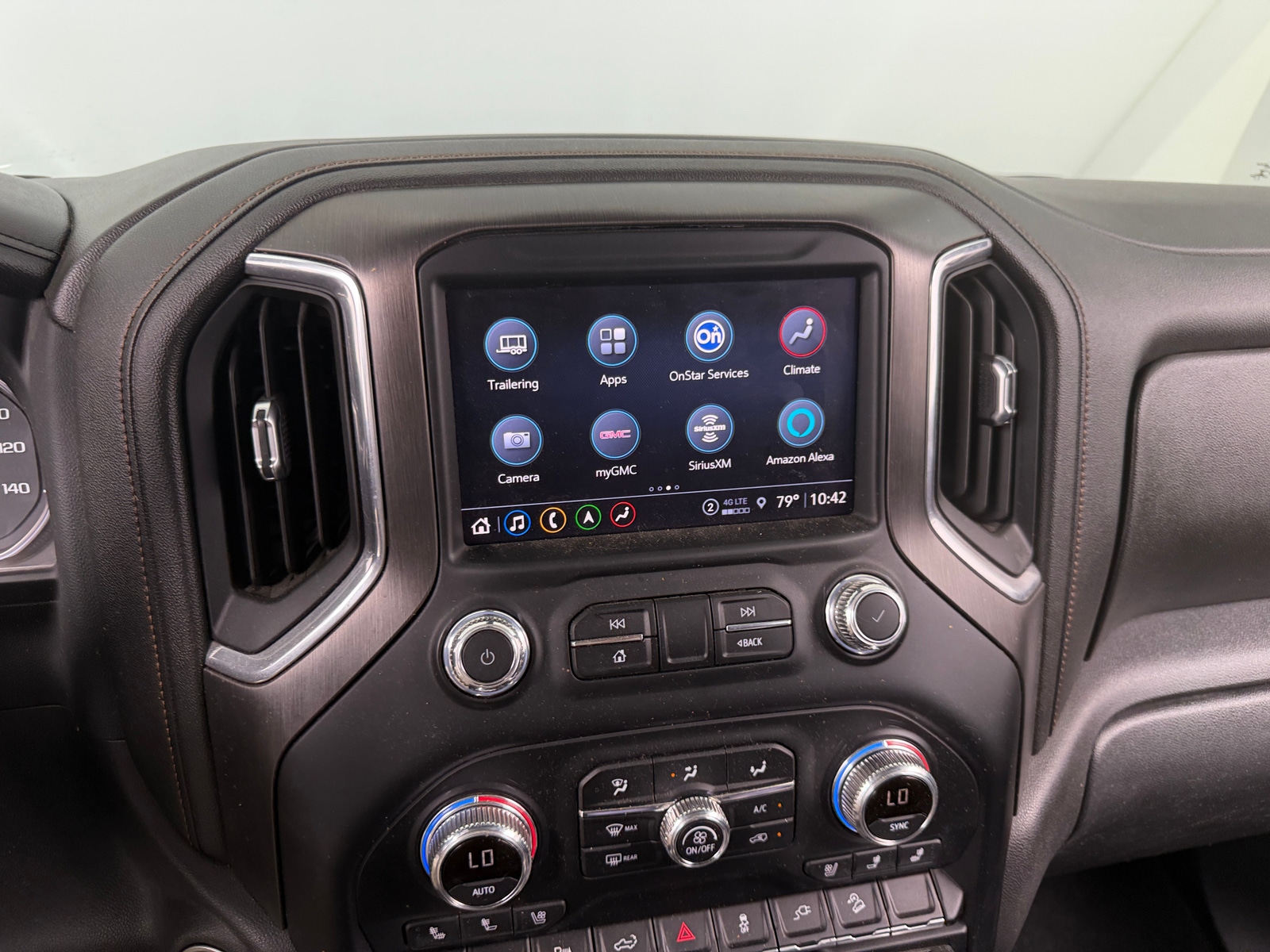 Thumbnail: 2022 GMC Sierra 1500 - 3