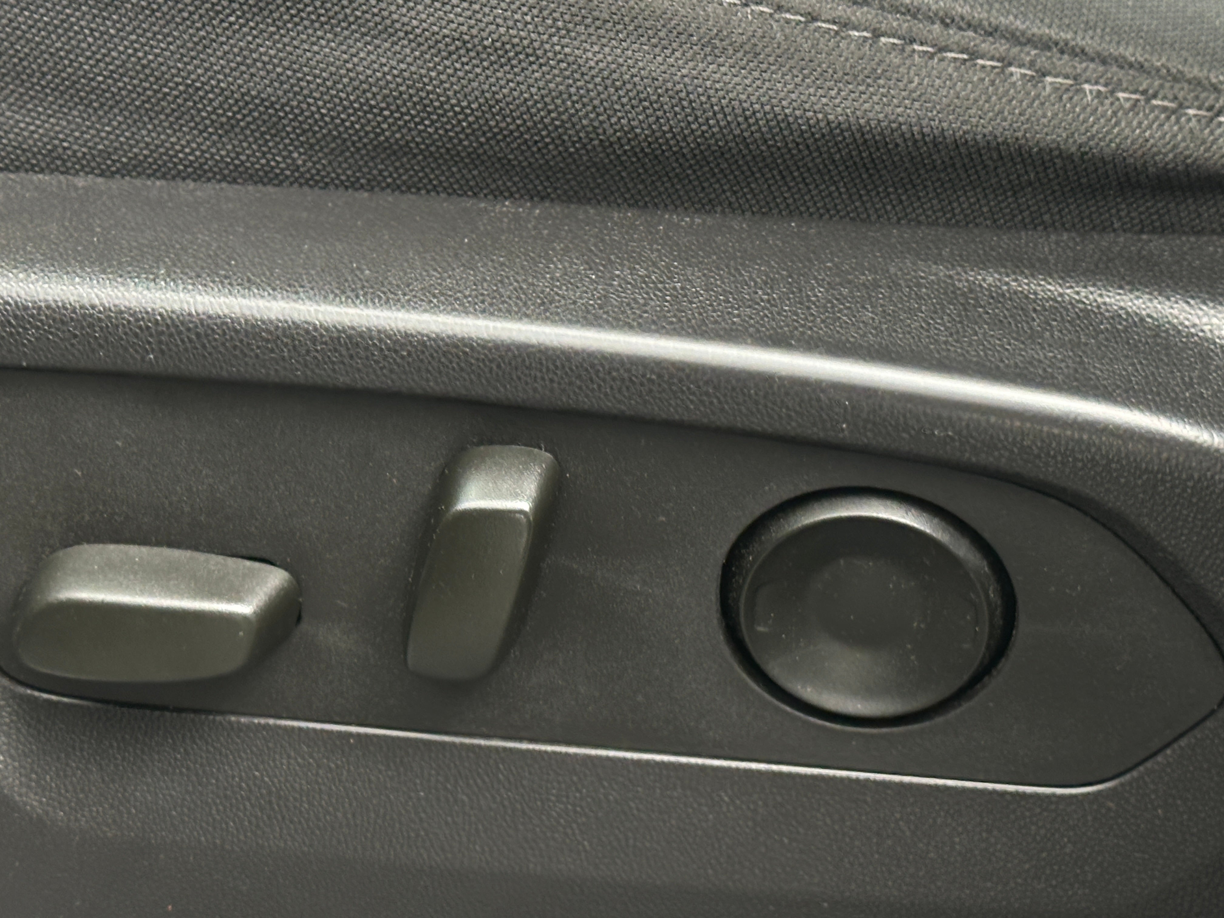 2024 Chevrolet Silverado 1500 LT Trail Boss - Photo 10