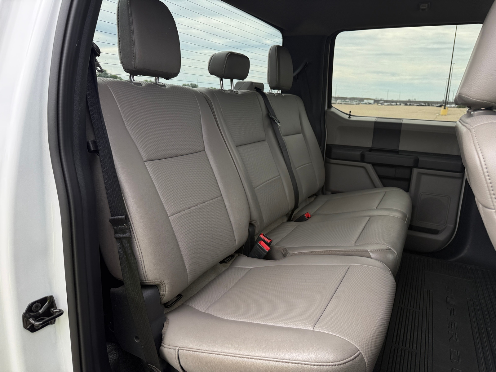 Thumbnail: 2022 Ford Econoline - 6