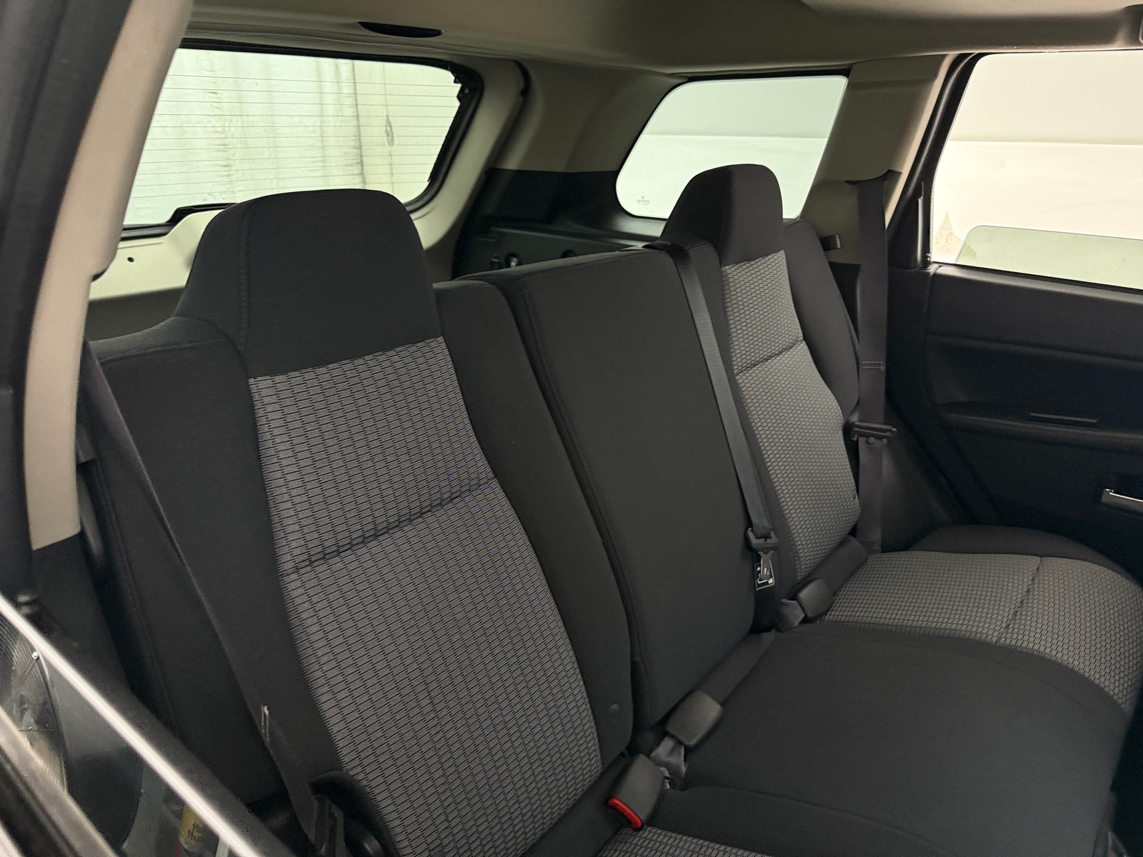 Thumbnail: 2010 Jeep Grand Cherokee - 6