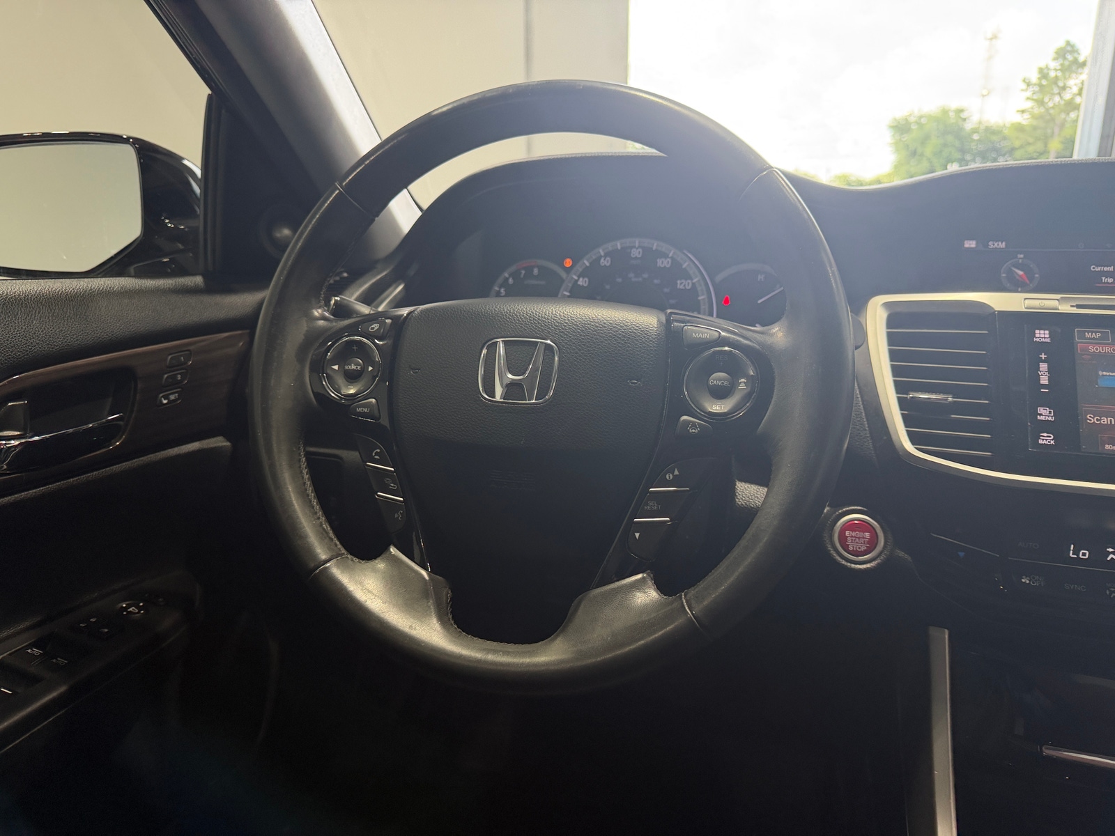 Thumbnail: 2017 Honda Accord - 4