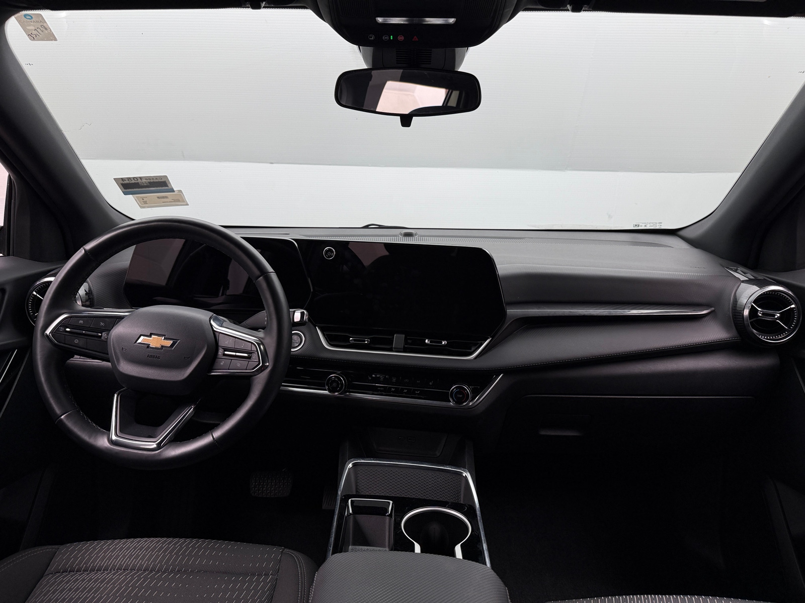 Thumbnail: 2025 Chevrolet Equinox - 3