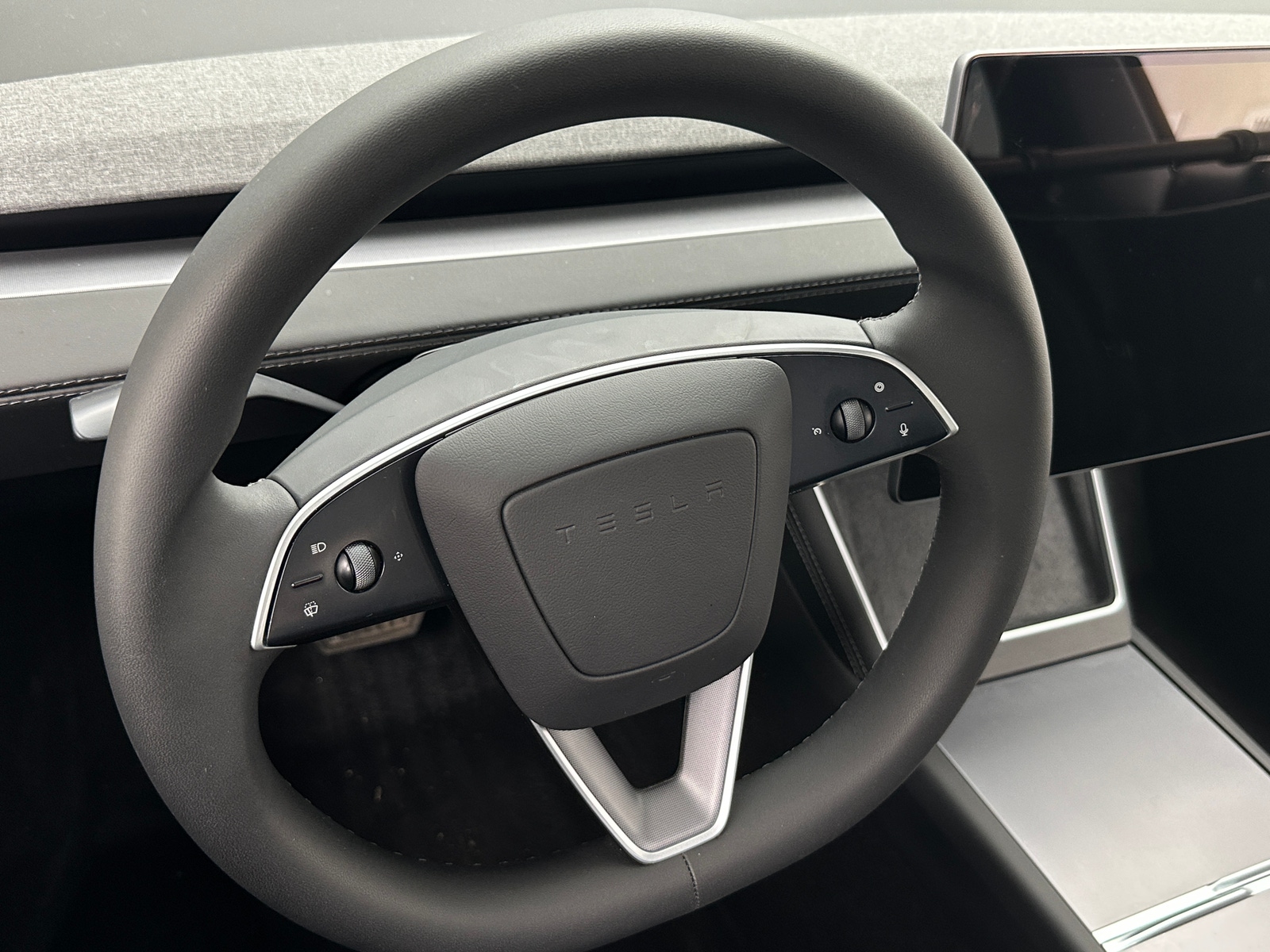 Thumbnail: 2026 Tesla Model Y - 4