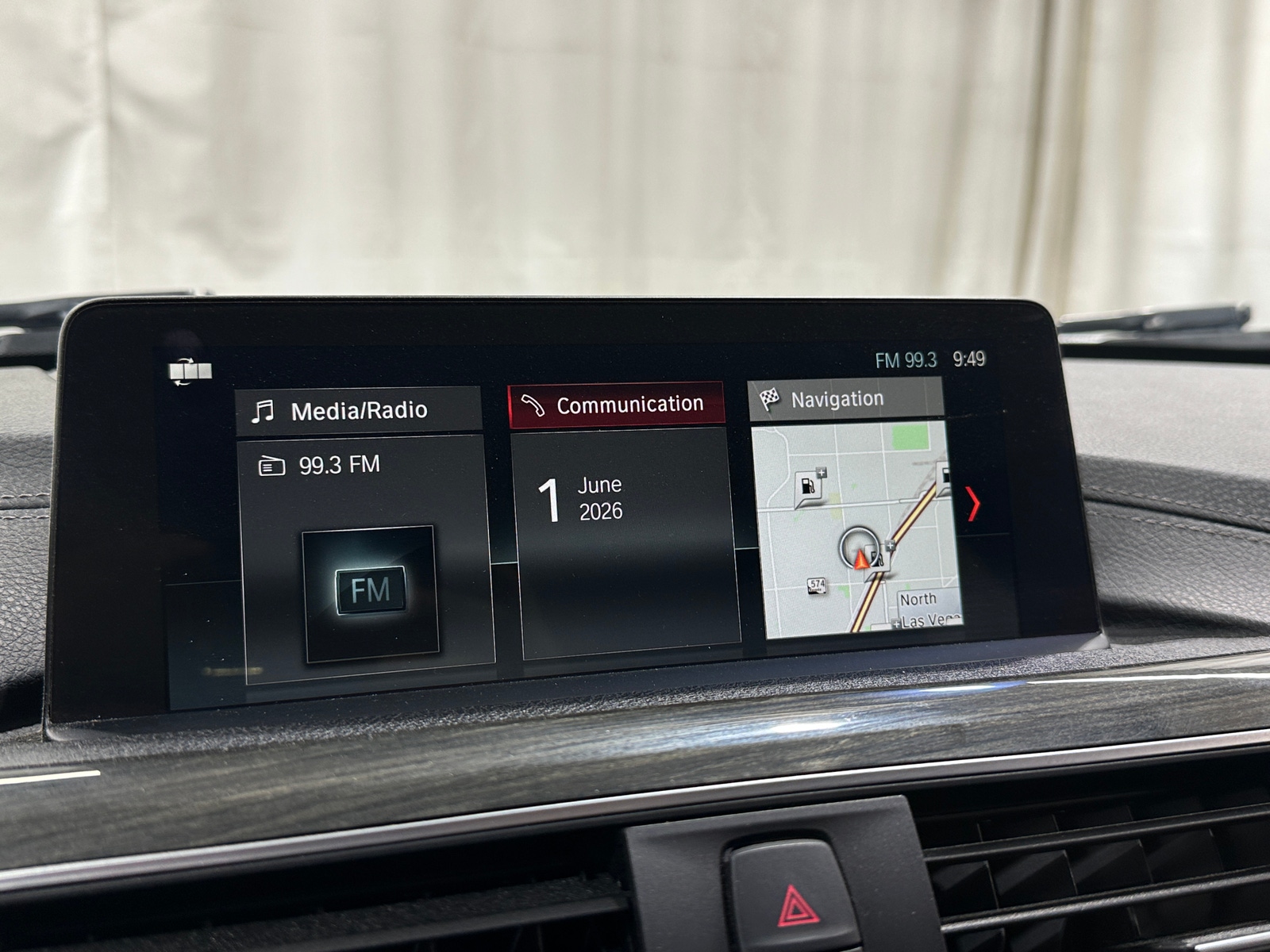Thumbnail: 2018 BMW 3 Series - 3