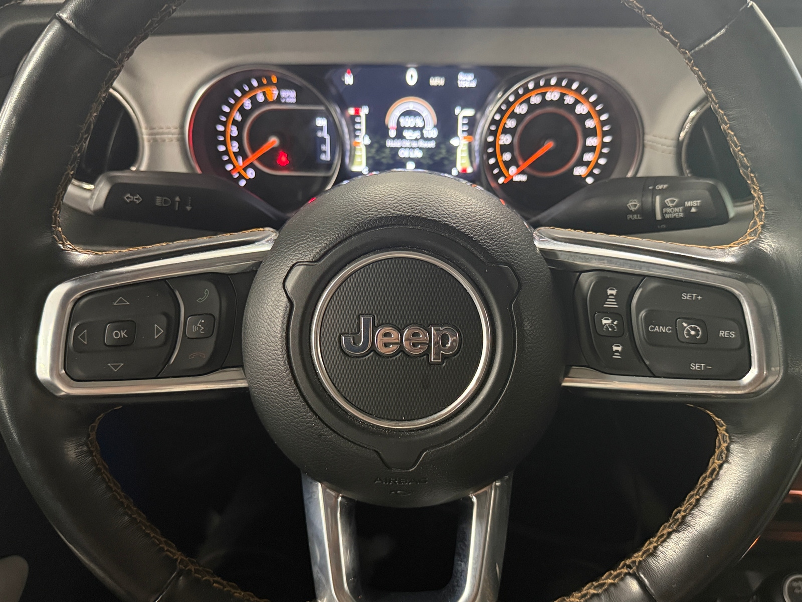 Thumbnail: 2022 Jeep Gladiator - 4