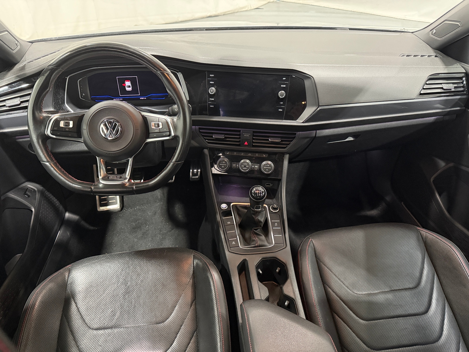 Thumbnail: 2019 Volkswagen Jetta - 3